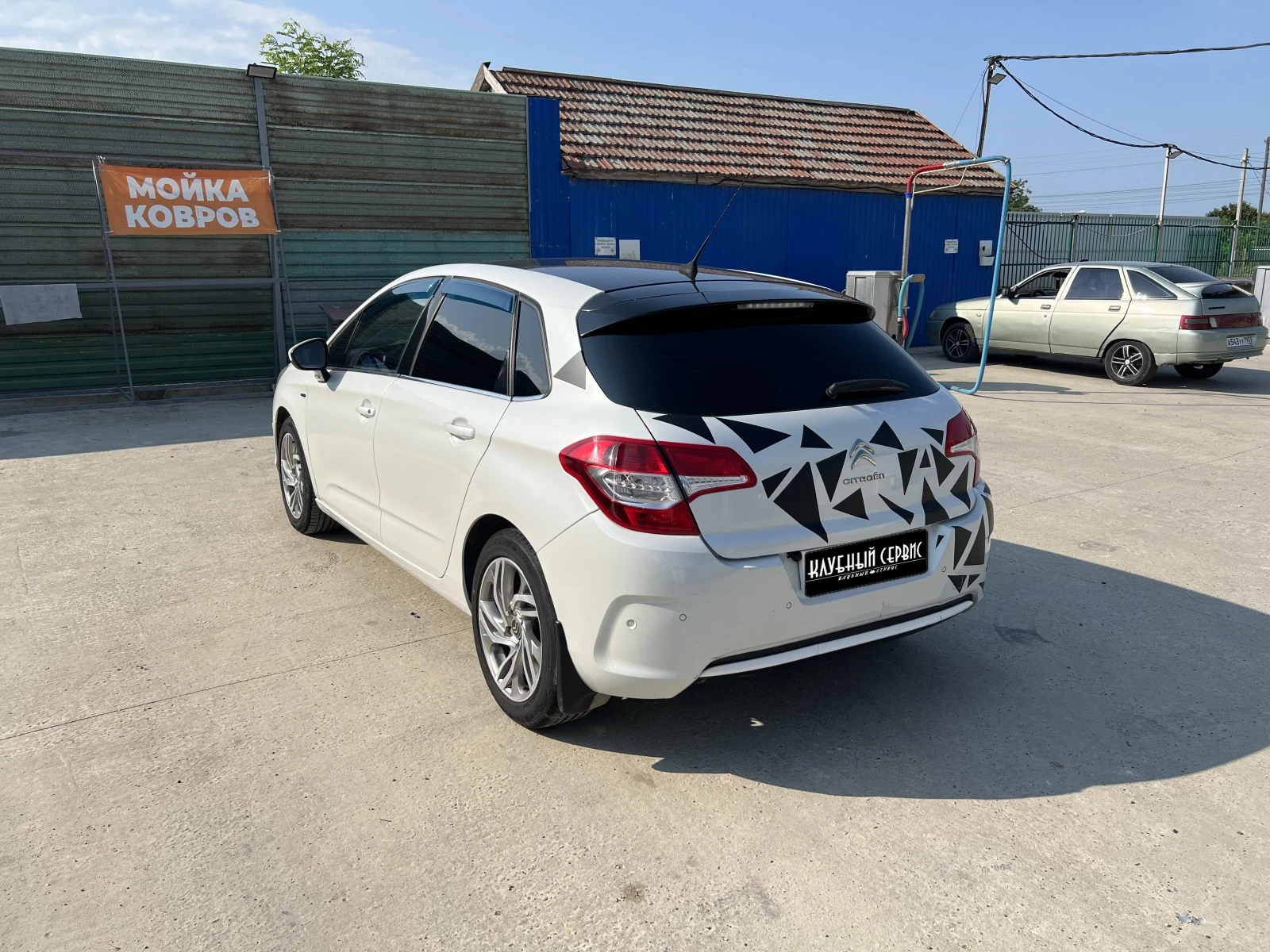 Citroen C4, 2012г, передний привод, автомат