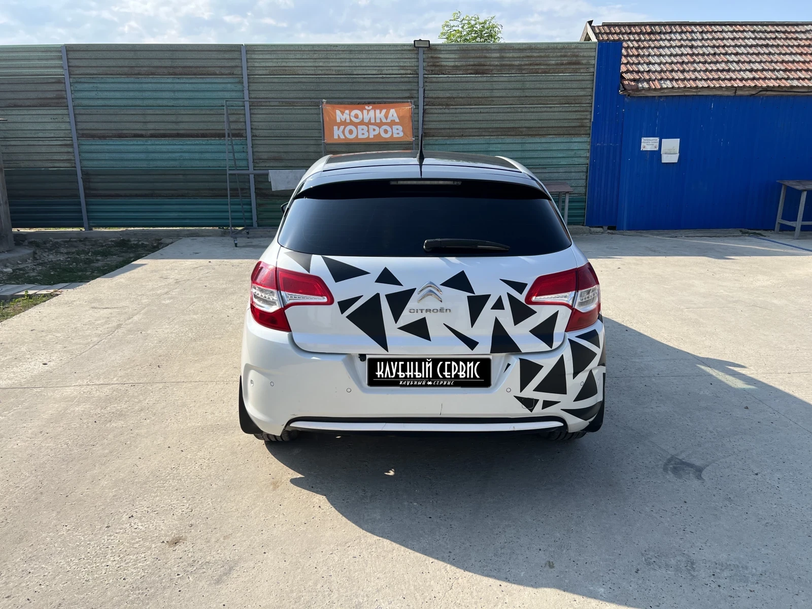 Citroen C4, 2012г, передний привод, автомат