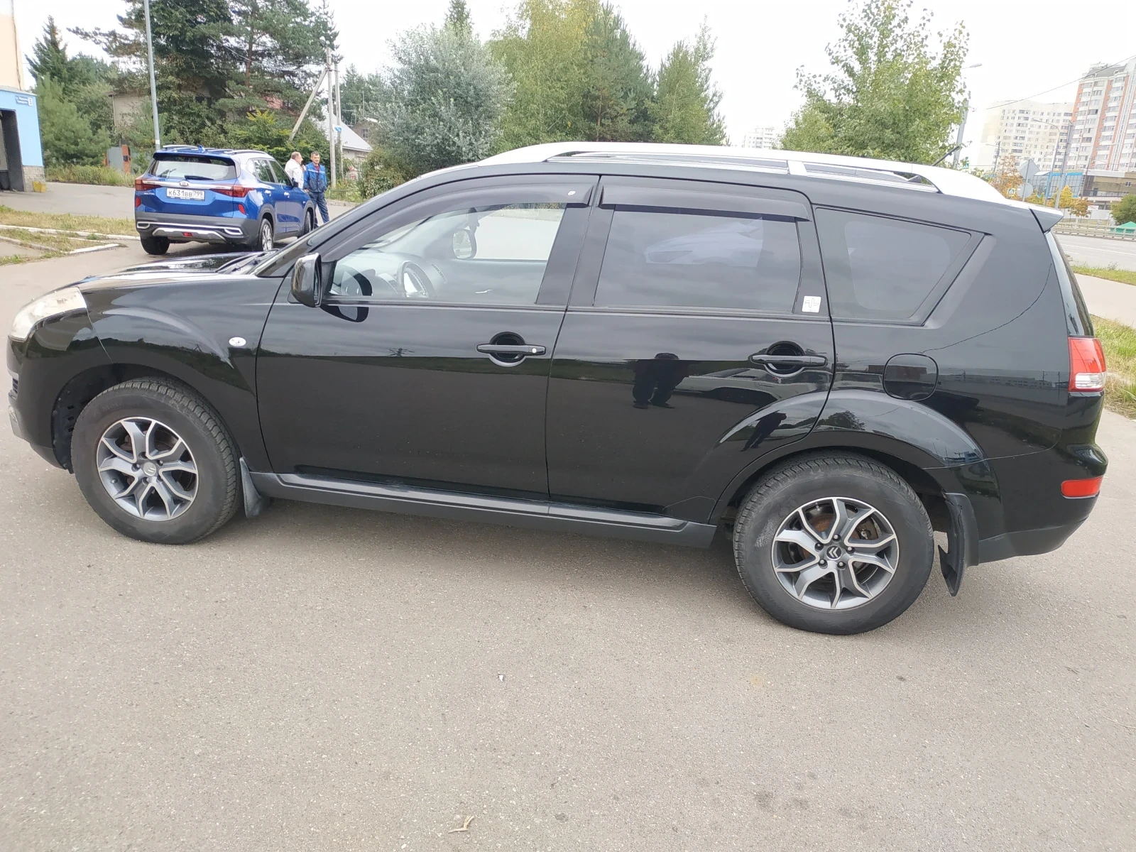 Citroen C-Crosser, 2010г, полный привод, робот