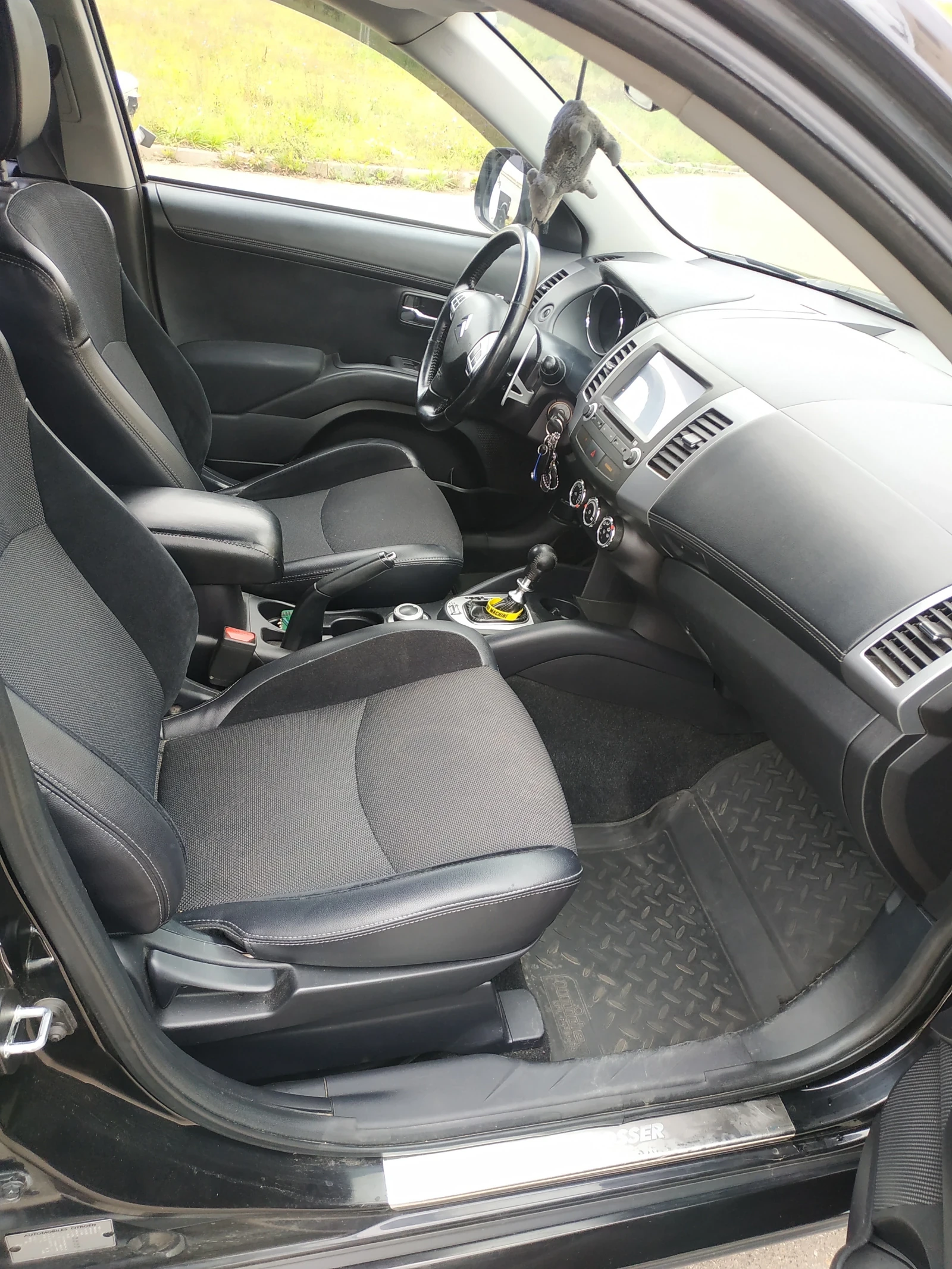 Citroen C-Crosser, 2010г, полный привод, робот