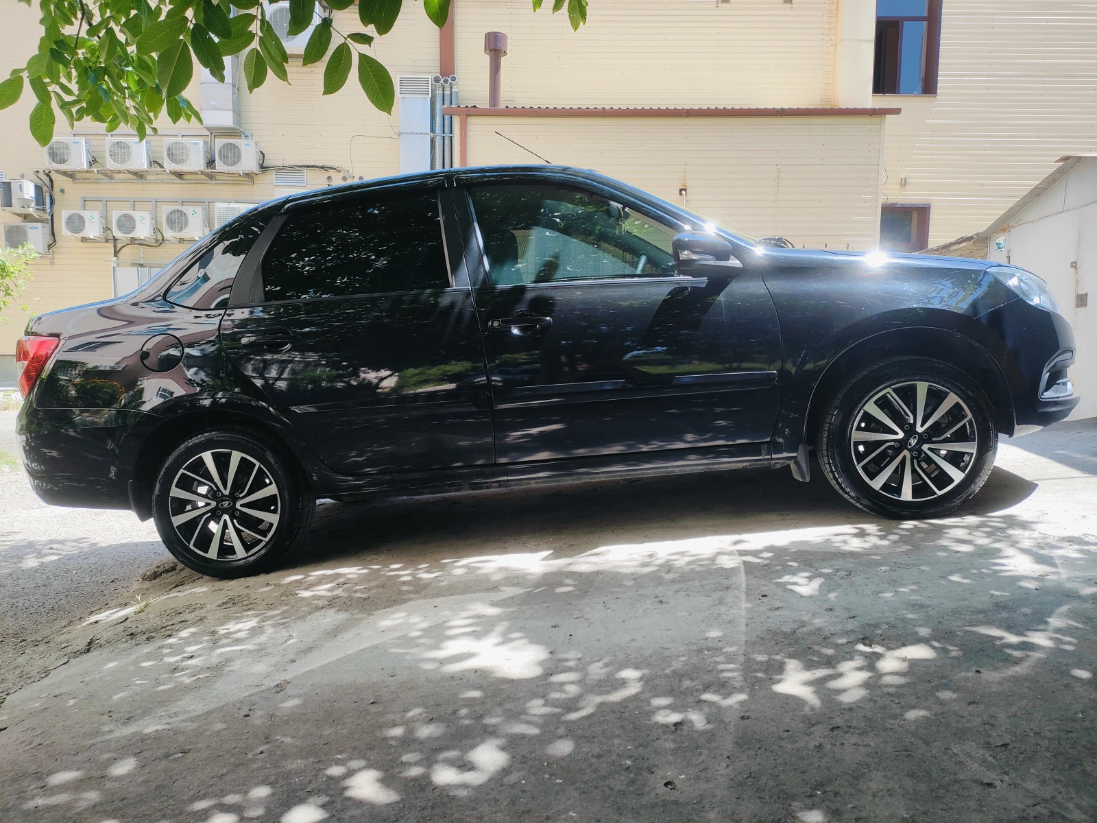 Lada (ВАЗ) Granta, 2023г, передний привод, механика