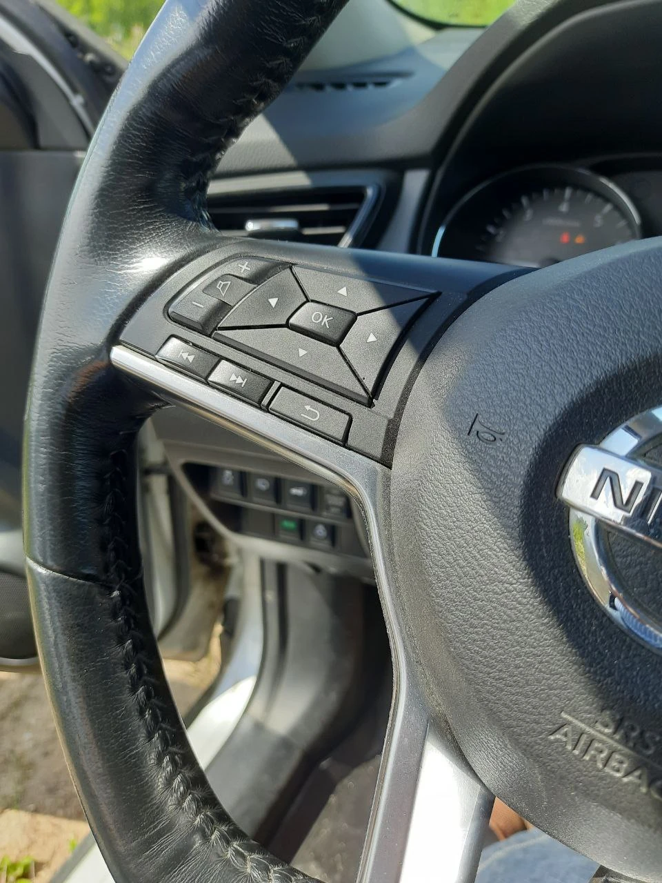 Nissan X-Trail, 2018г, передний привод, вариатор