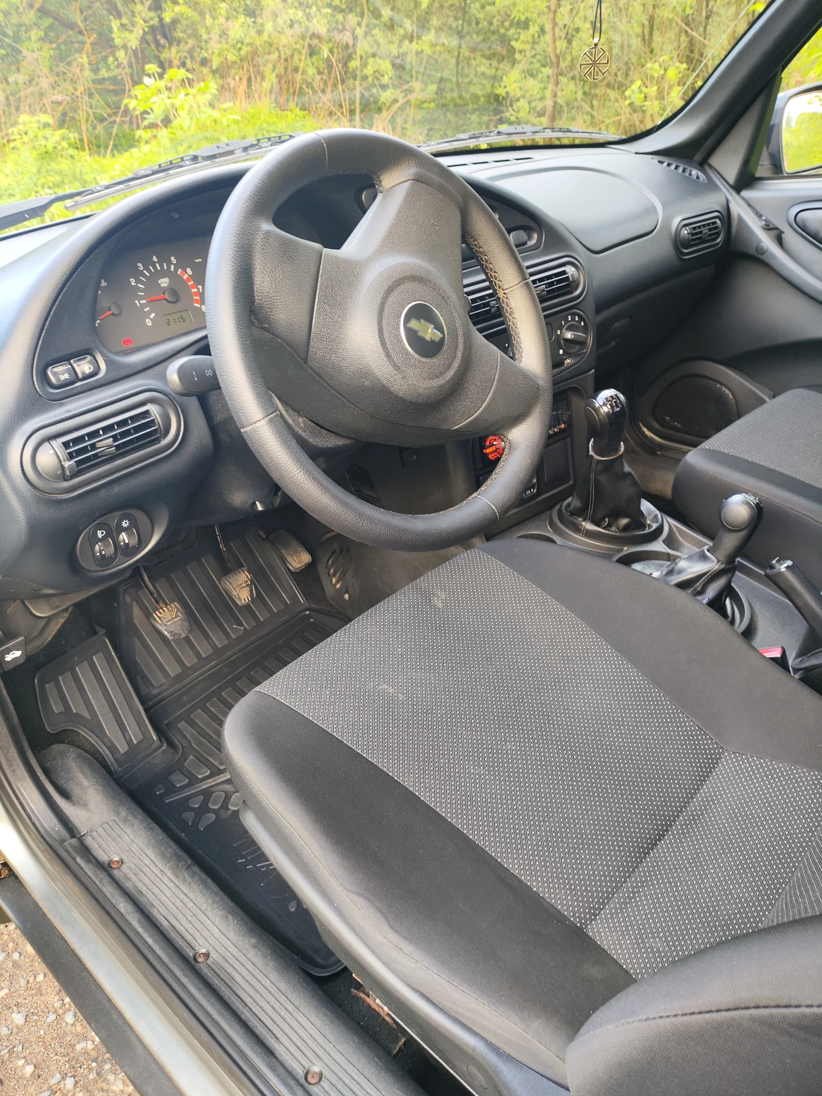 Chevrolet Niva, 2013г, полный привод, механика