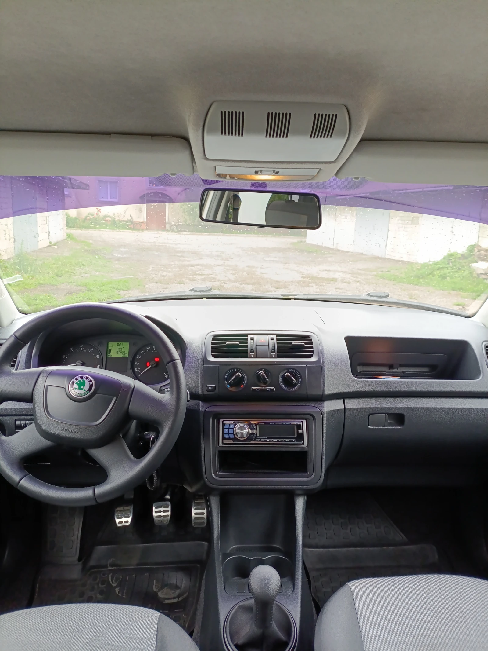 Skoda Fabia, 2011г, передний привод, механика