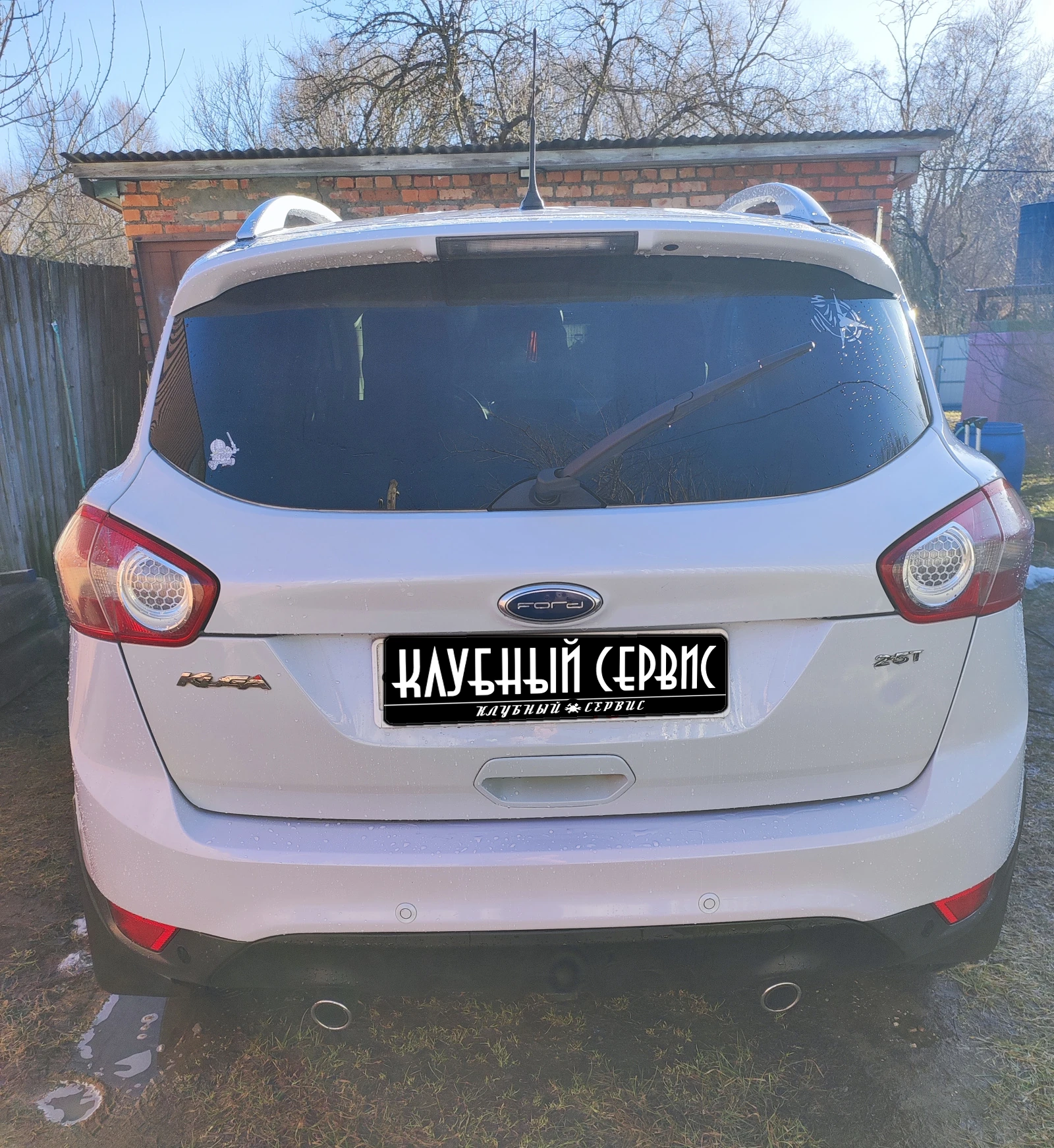 Ford Kuga, 2010г, полный привод, механика