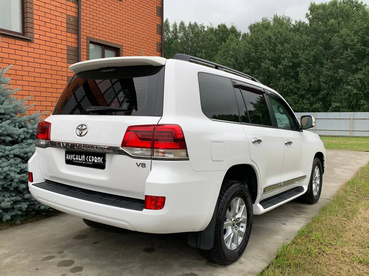Toyota Land Cruiser, 2016г, полный привод, автомат