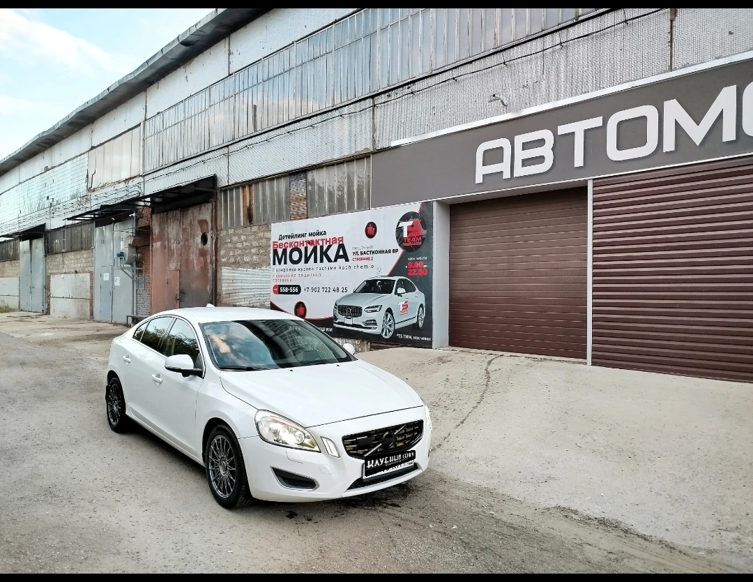 Volvo S60, 2012г, передний привод, автомат