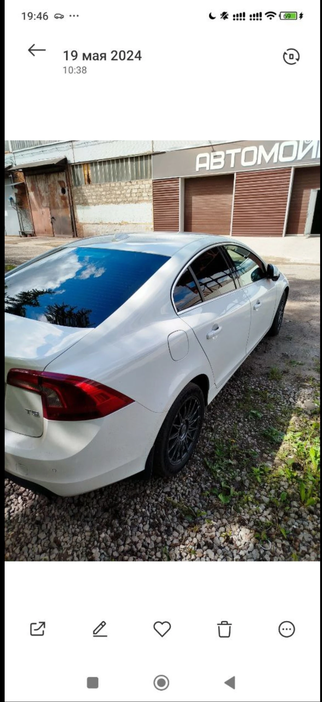 Volvo S60, 2012г, передний привод, автомат