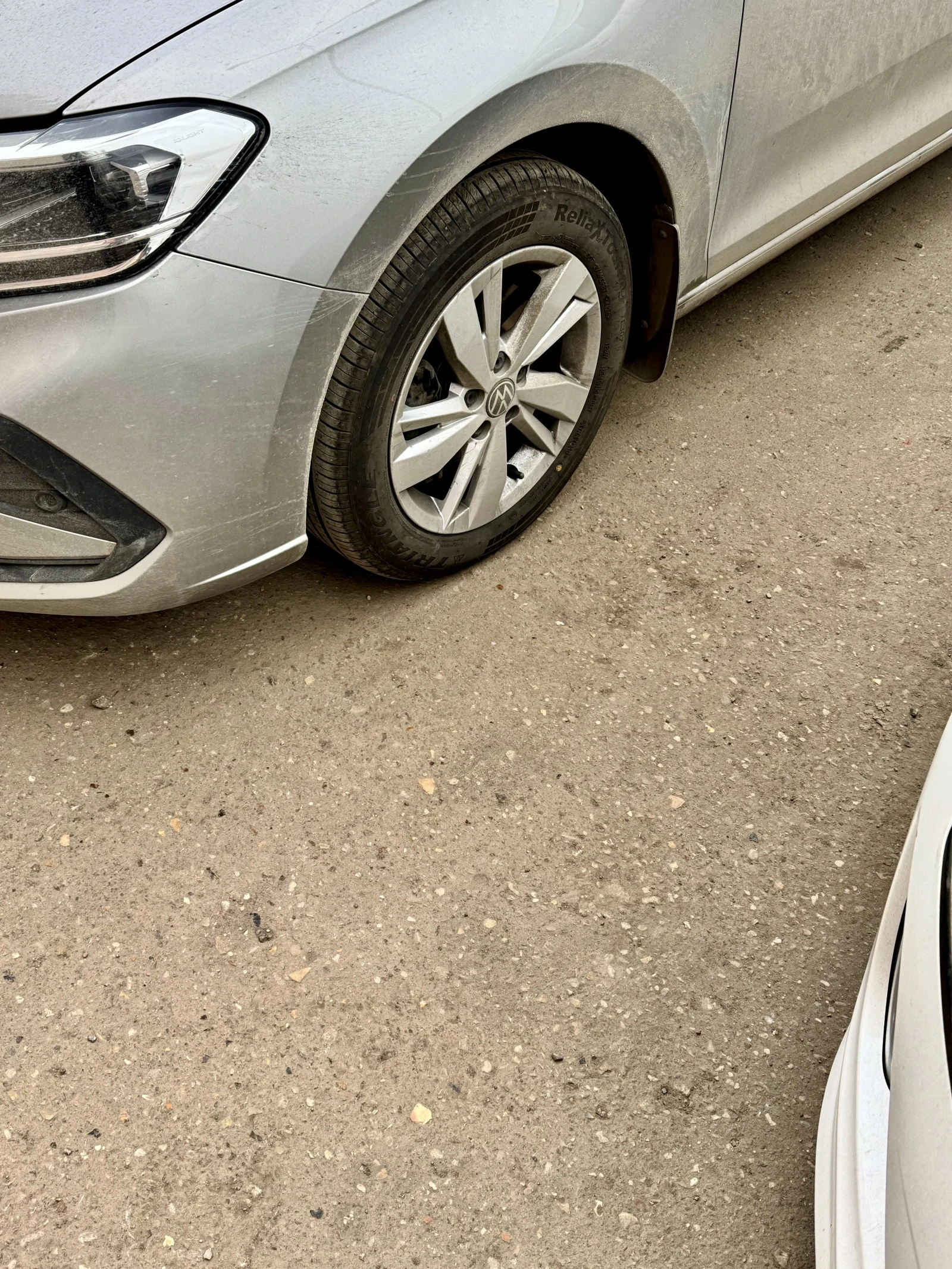 Volkswagen Polo, 2021г, передний привод, автомат