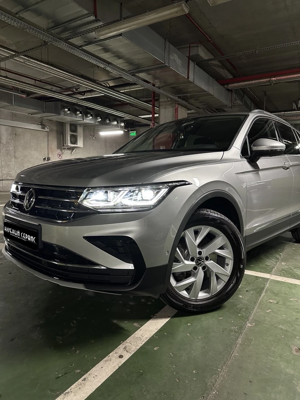 Volkswagen Tiguan, 2021г, полный привод, робот