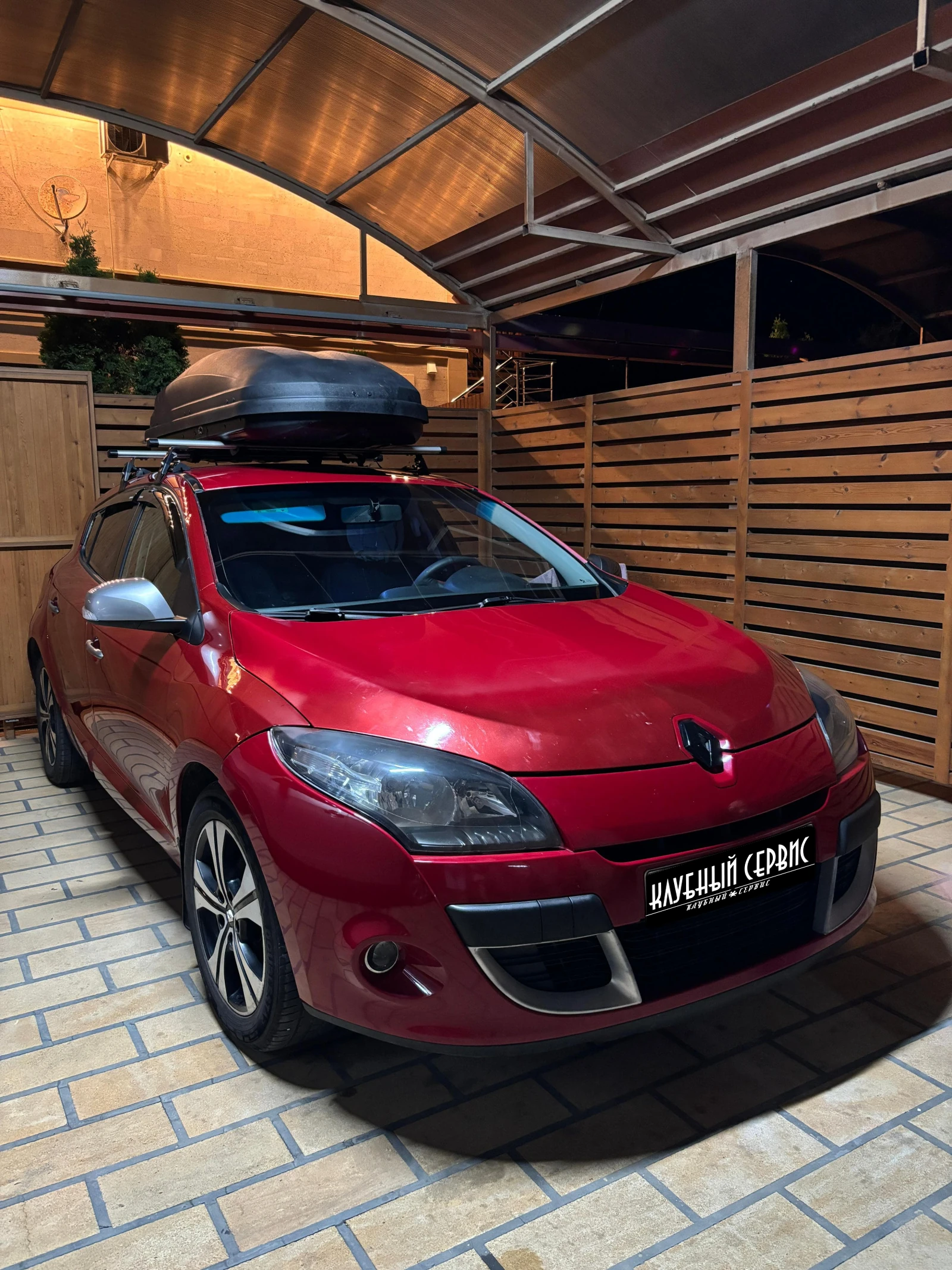 Renault Megane, 2011г, передний привод, механика