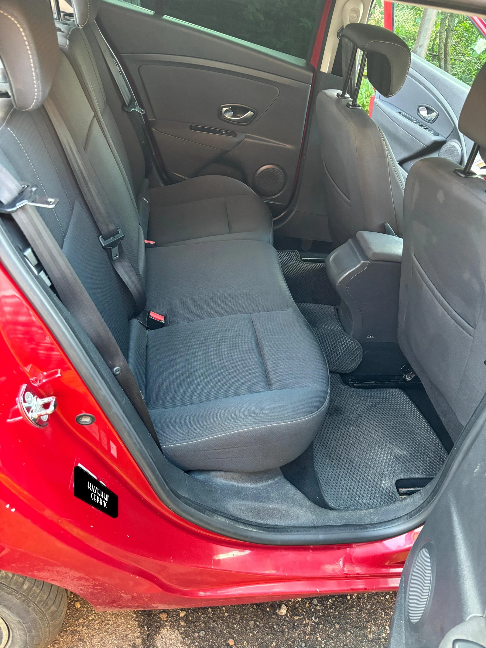 Renault Megane, 2011г, передний привод, механика