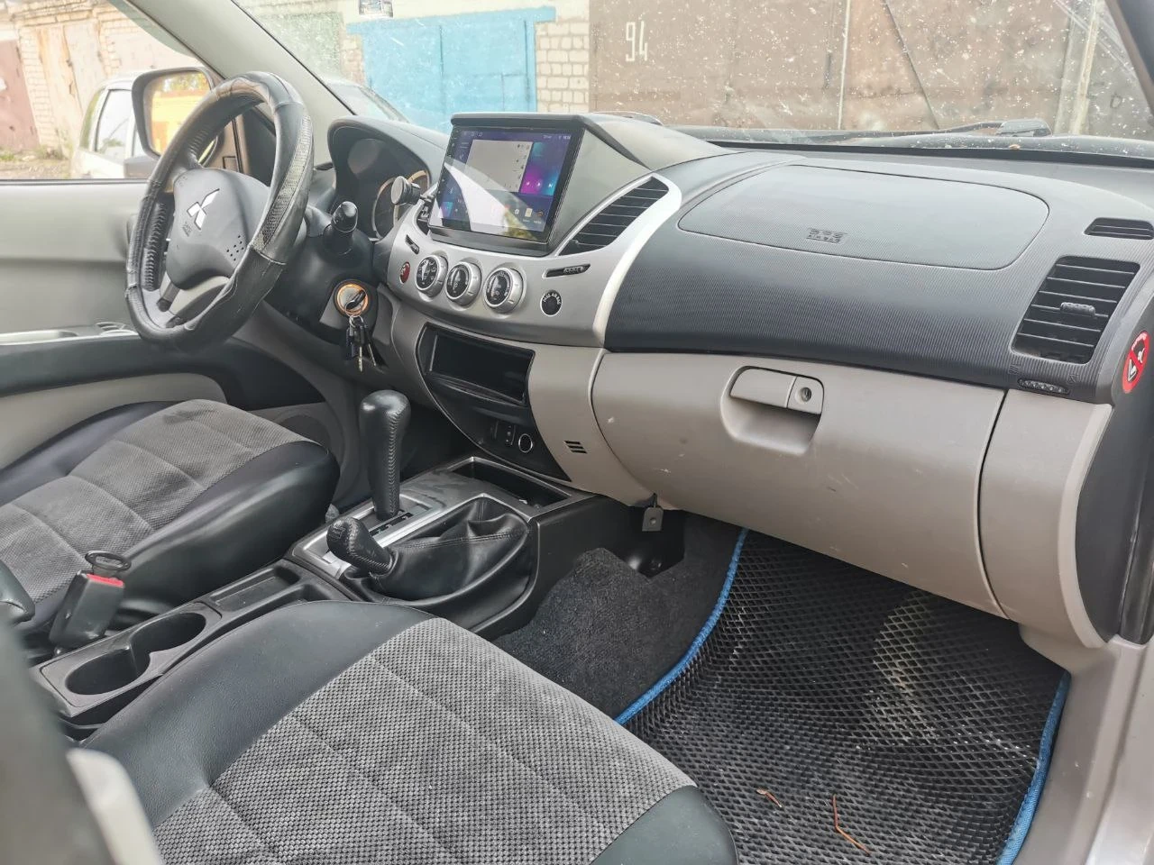 Mitsubishi L200, 2011г, полный привод, автомат