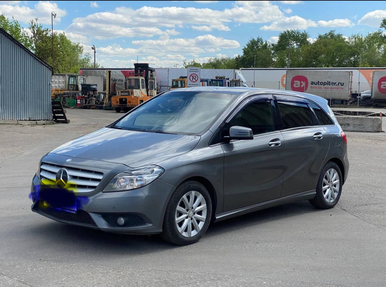 Mercedes-Benz B-Класс, 2013г, передний привод, робот