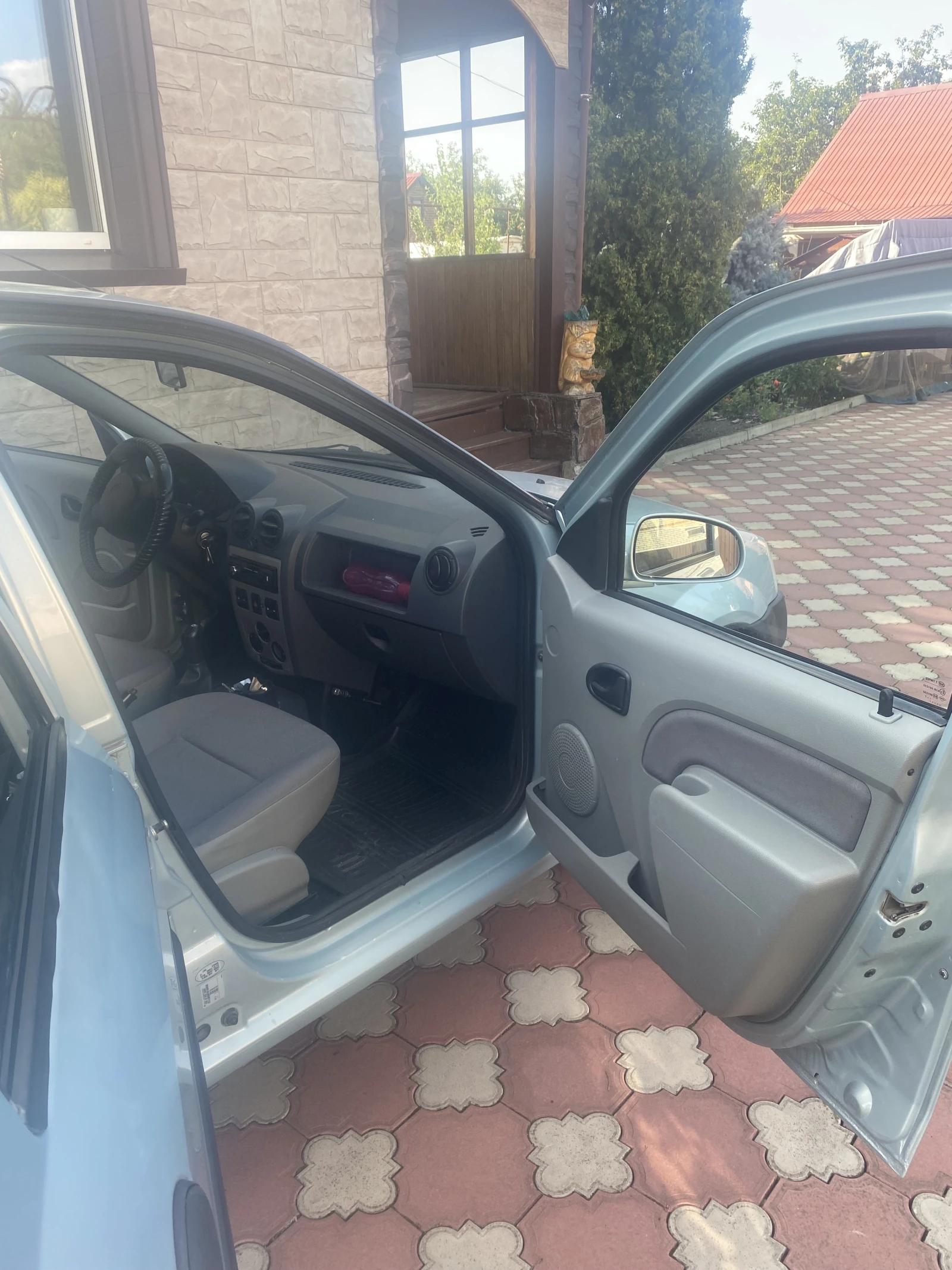 Renault Logan, 2007г, передний привод, механика