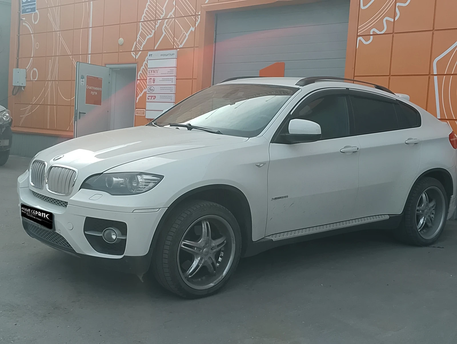 BMW X6, 2009г, полный привод, автомат