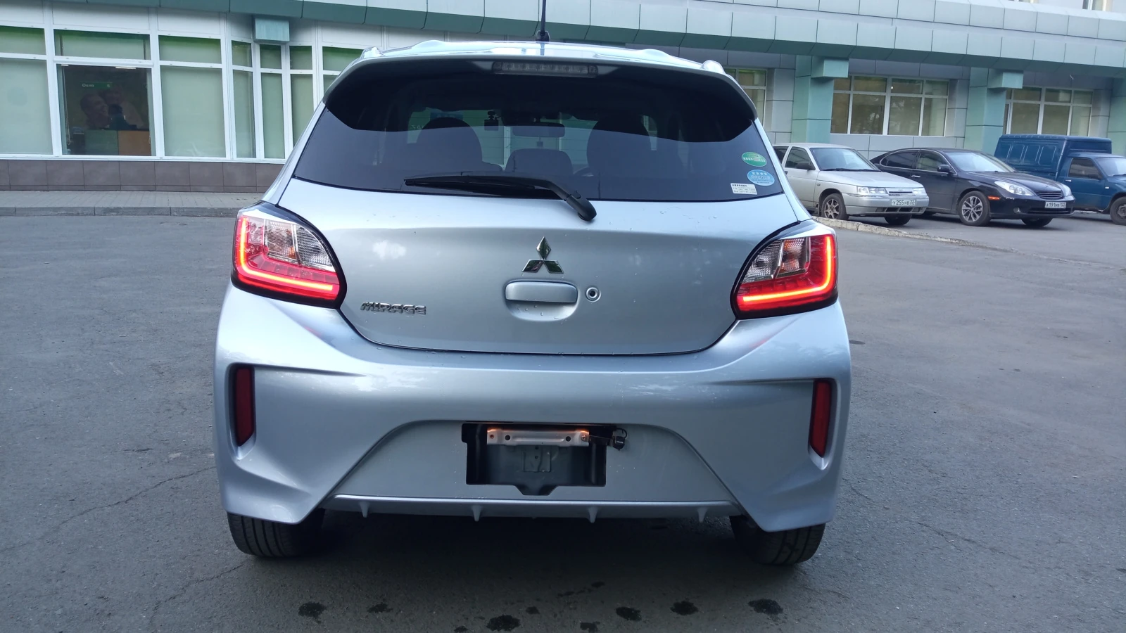 Mitsubishi Mirage, 2020г, передний привод, вариатор