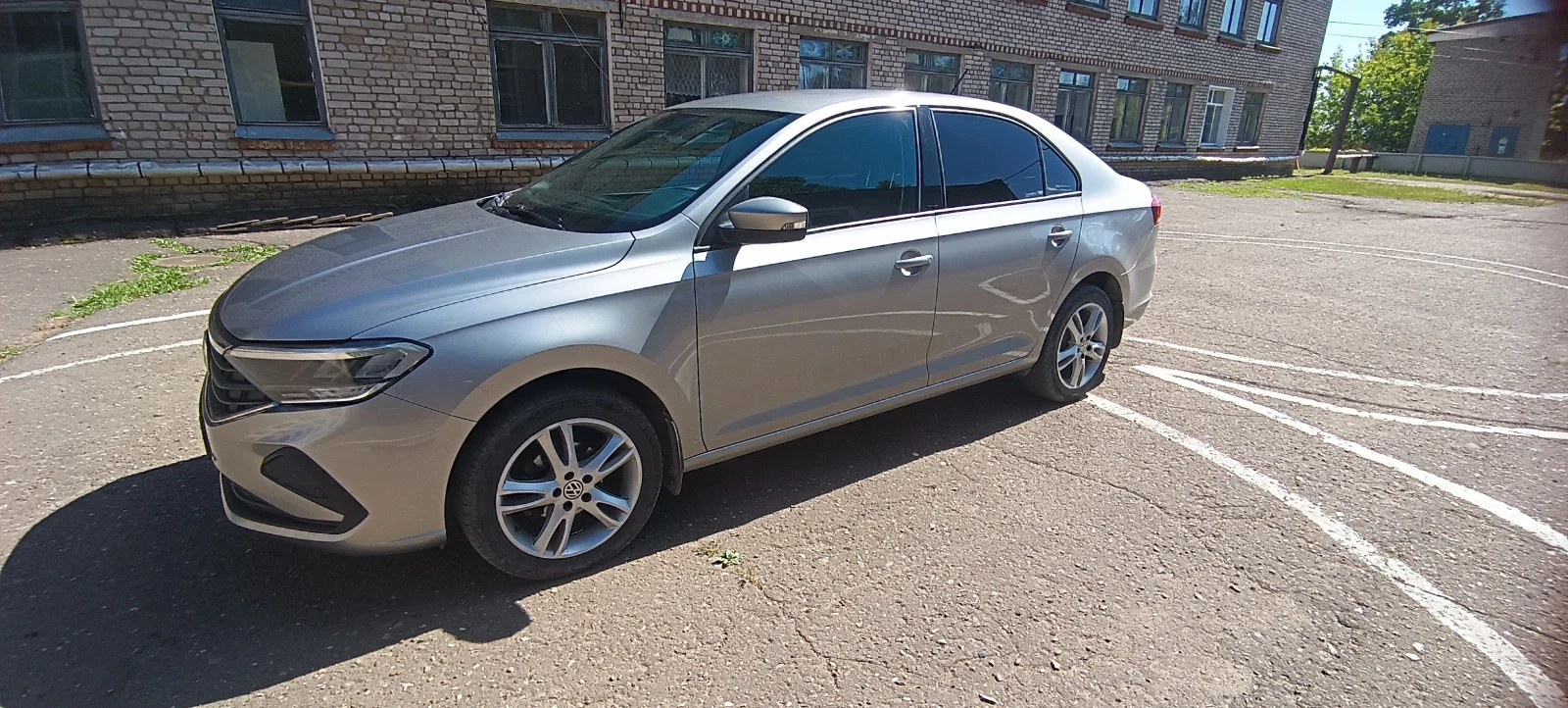 Volkswagen Polo, 2020г, передний привод, механика