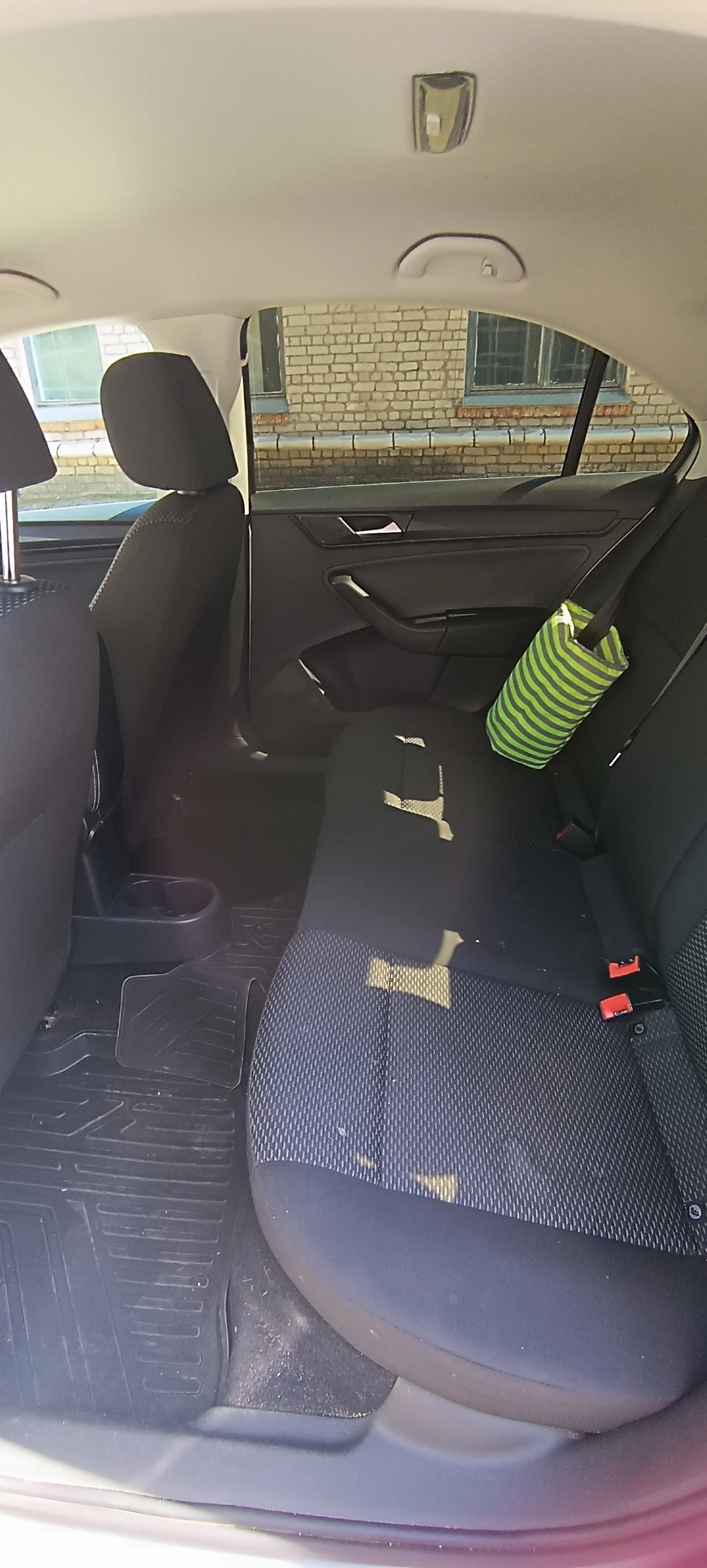 Volkswagen Polo, 2020г, передний привод, механика