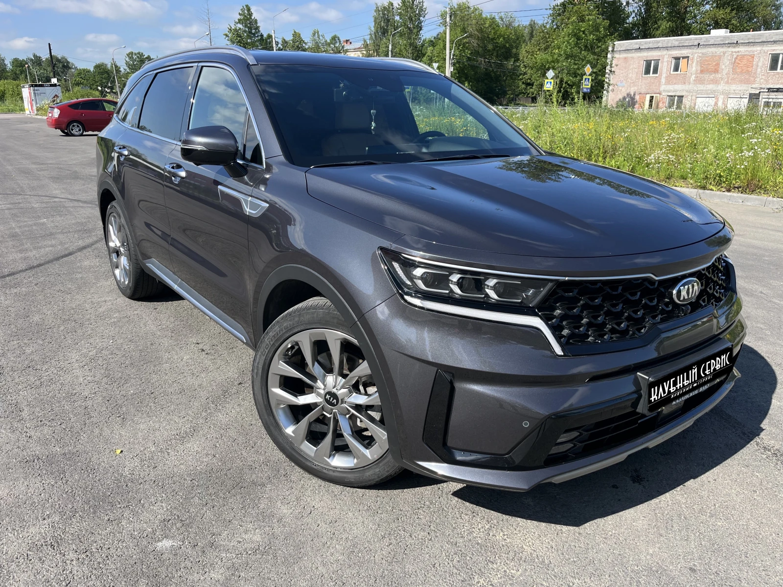 Kia Sorento, 2020г, передний привод, робот