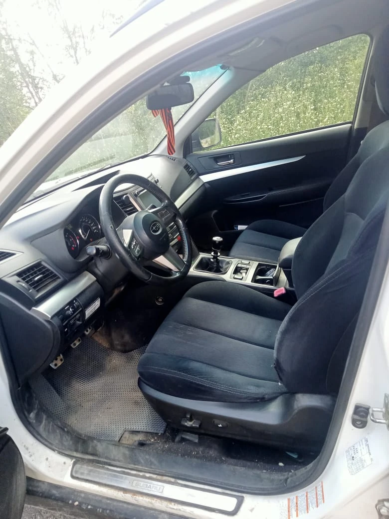 Subaru Outback, 2010г, полный привод, механика