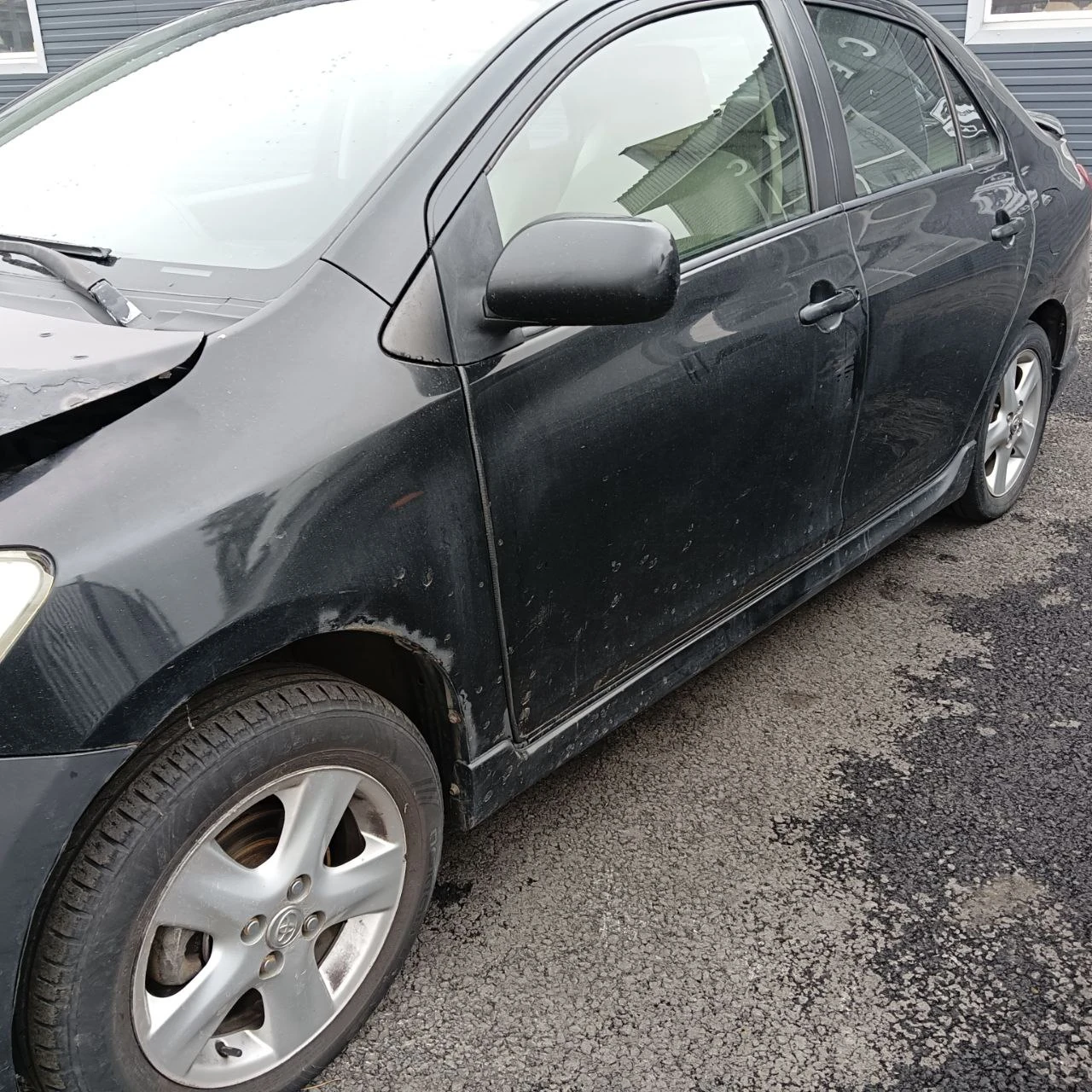 Toyota Yaris, 2007г, передний привод, автомат