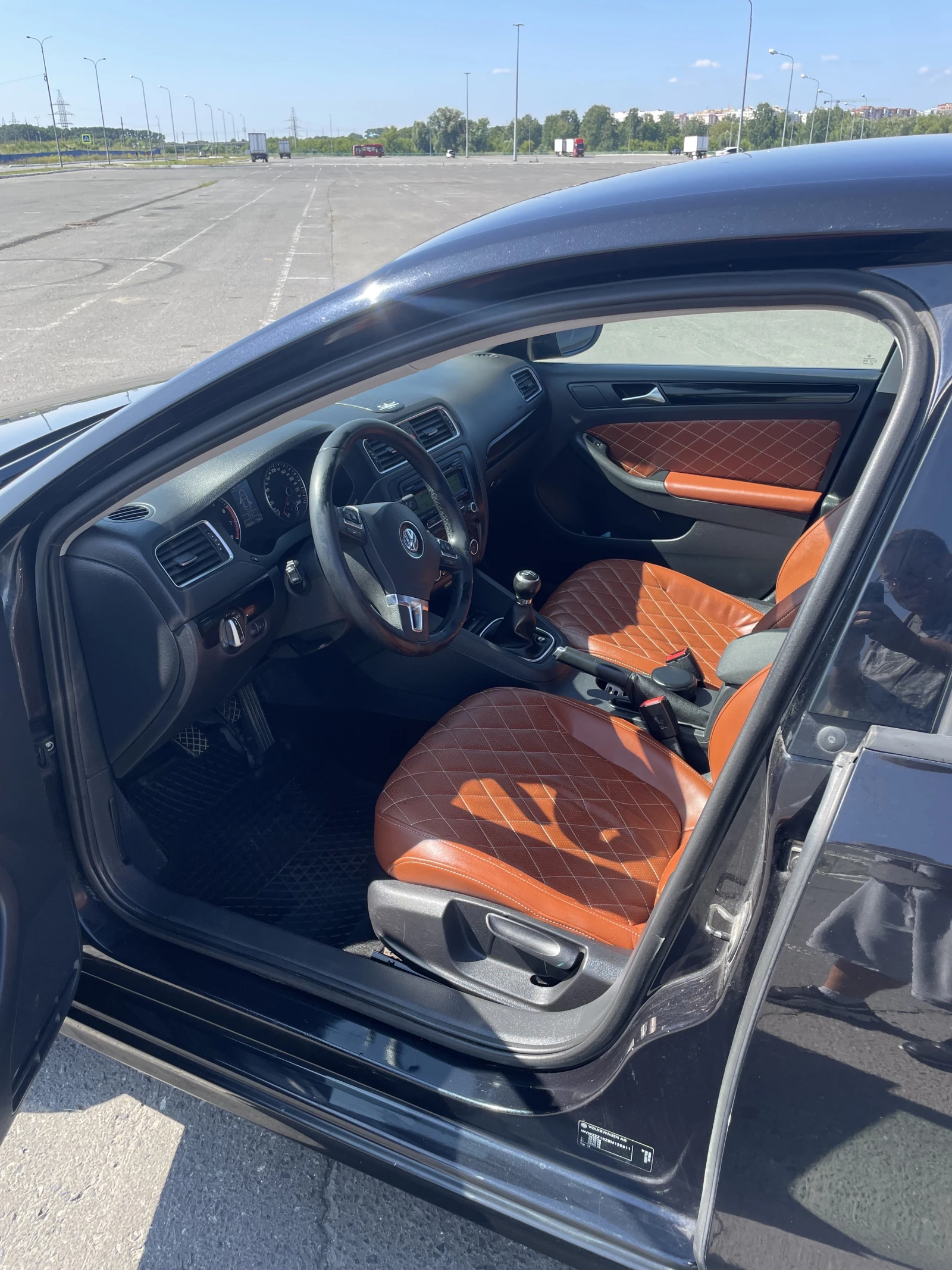 Volkswagen Jetta, 2011г, передний привод, механика