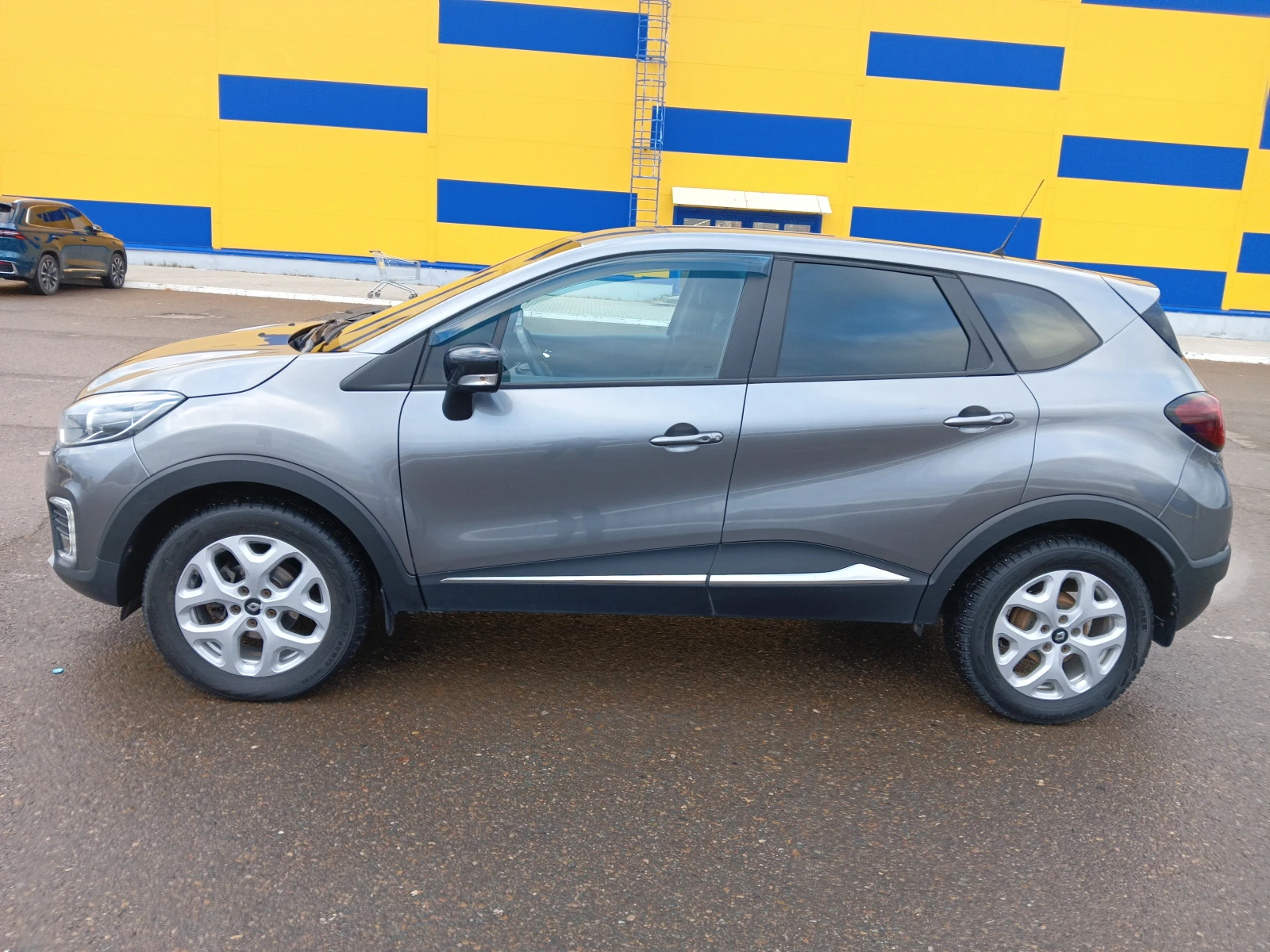 Renault Kaptur, 2017г., передний привод, вариатор