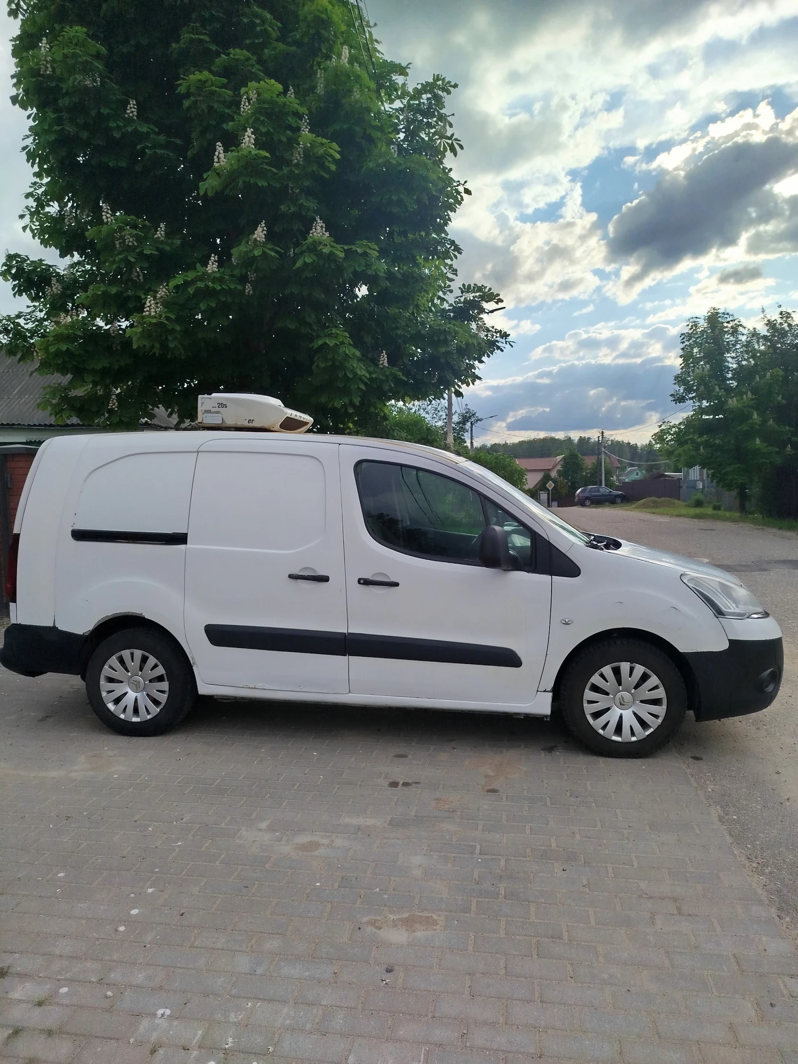 Citroen Berlingo, 2014г, передний привод, механика