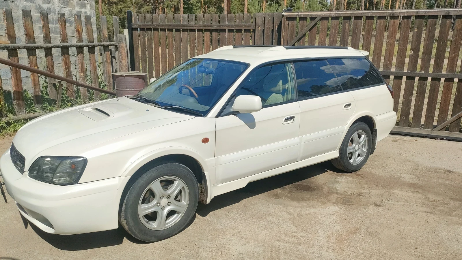 Subaru Legacy Lancaster, 2000г, полный привод, автомат