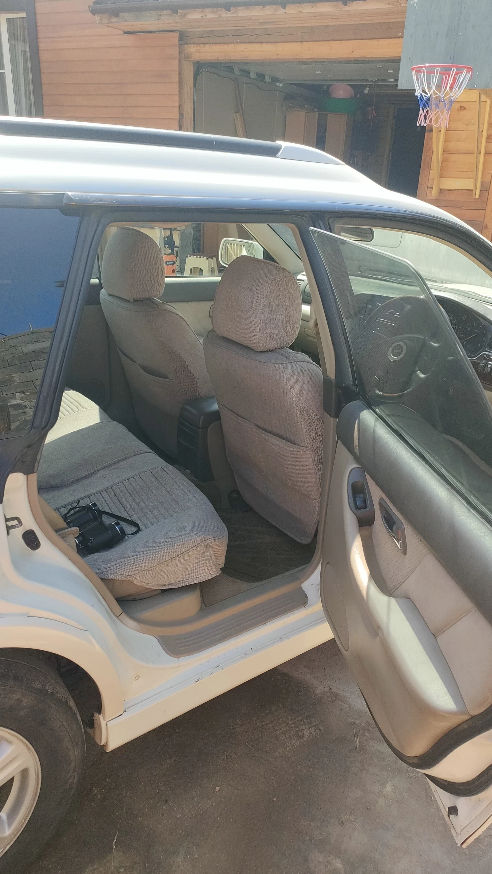 Subaru Legacy Lancaster, 2000г, полный привод, автомат