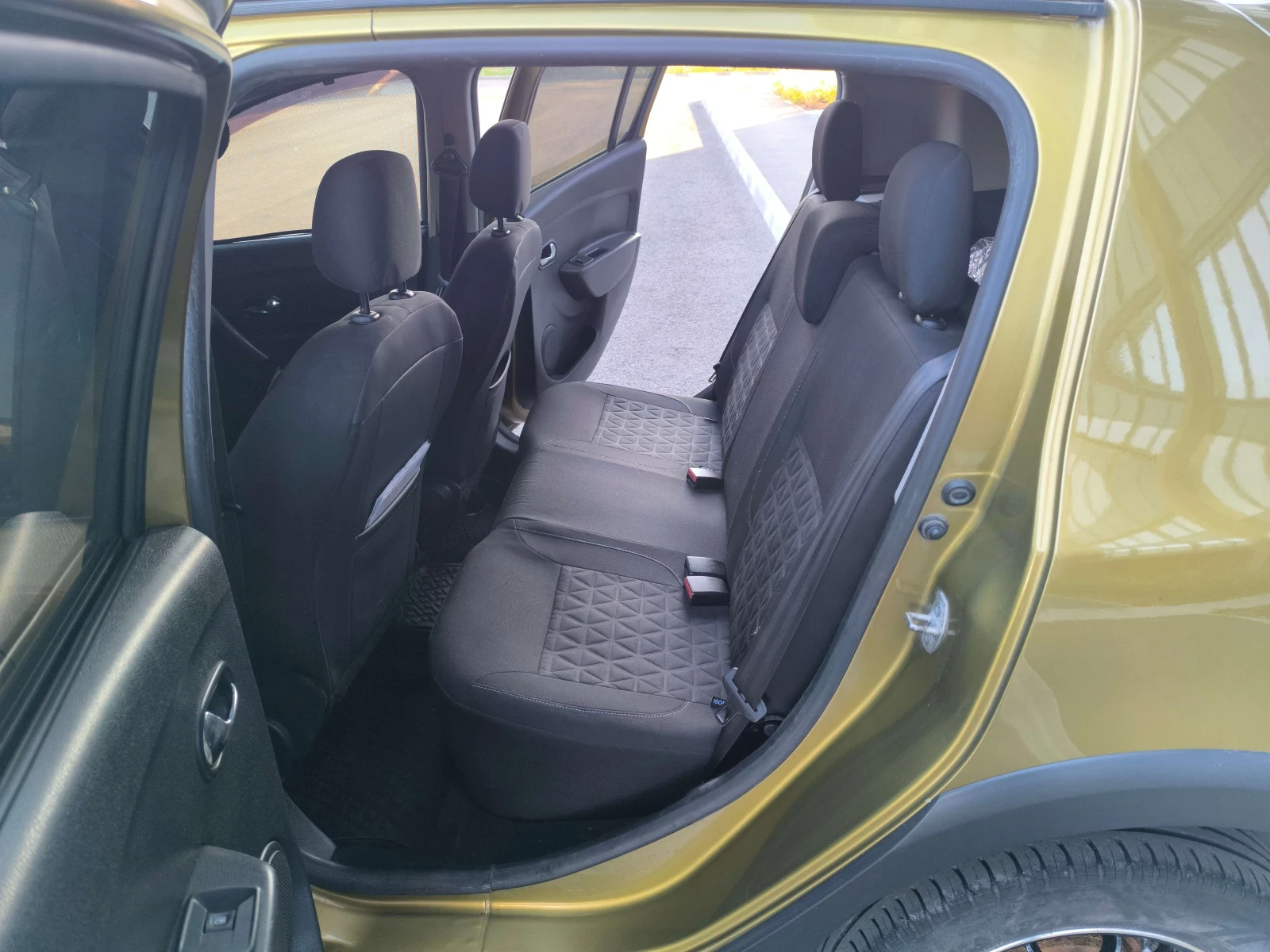 Renault Sandero, 2015г, передний привод, механика