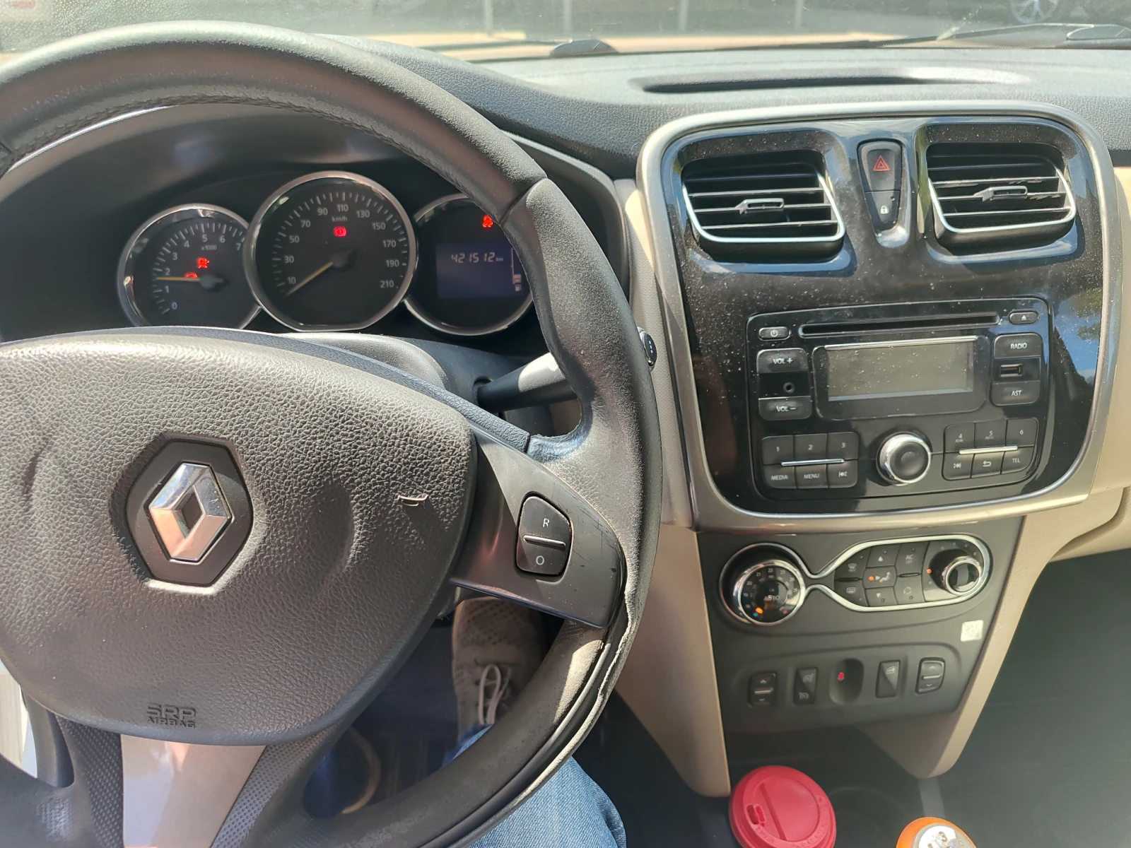 Renault Logan, 2014г, передний привод, механика