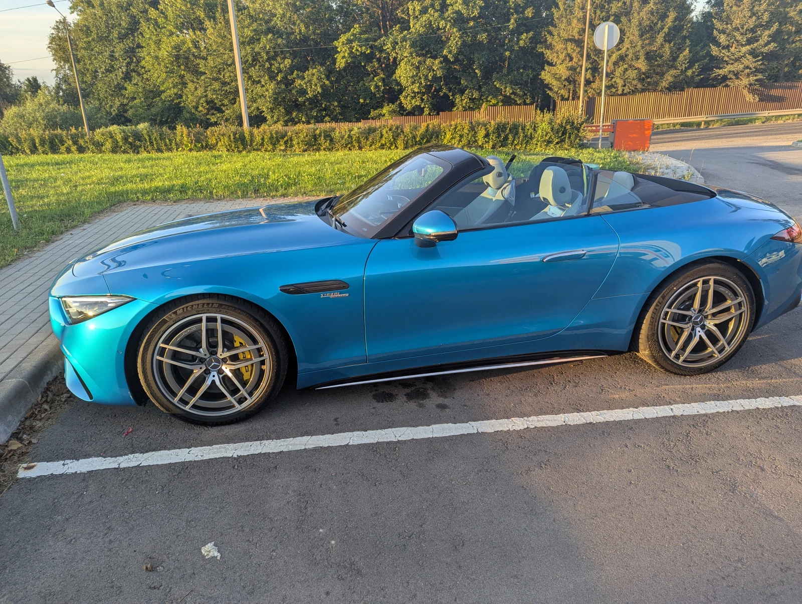 Mercedes-Benz SL-Класс AMG, 2022г, задний привод, автомат
