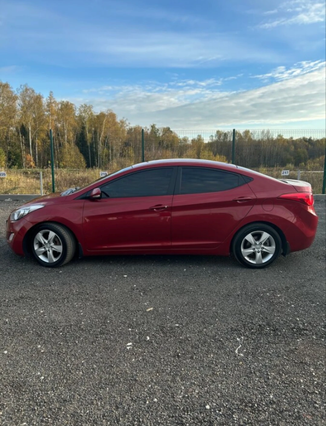Hyundai Elantra, 2011г, передний привод, автомат
