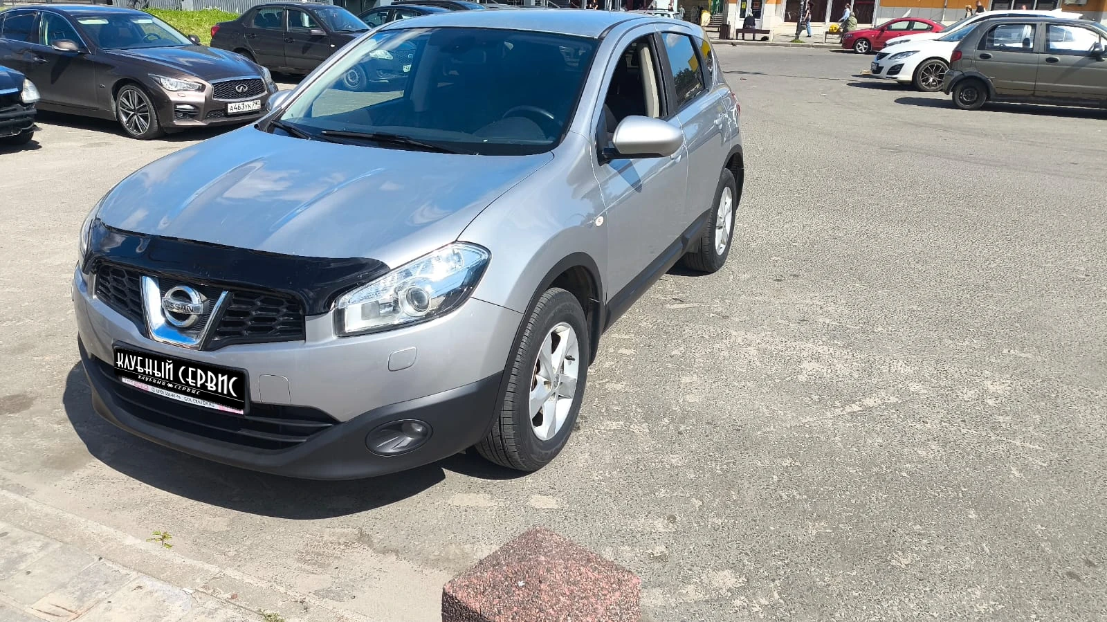 Nissan Qashqai, 2011г, передний привод, вариатор