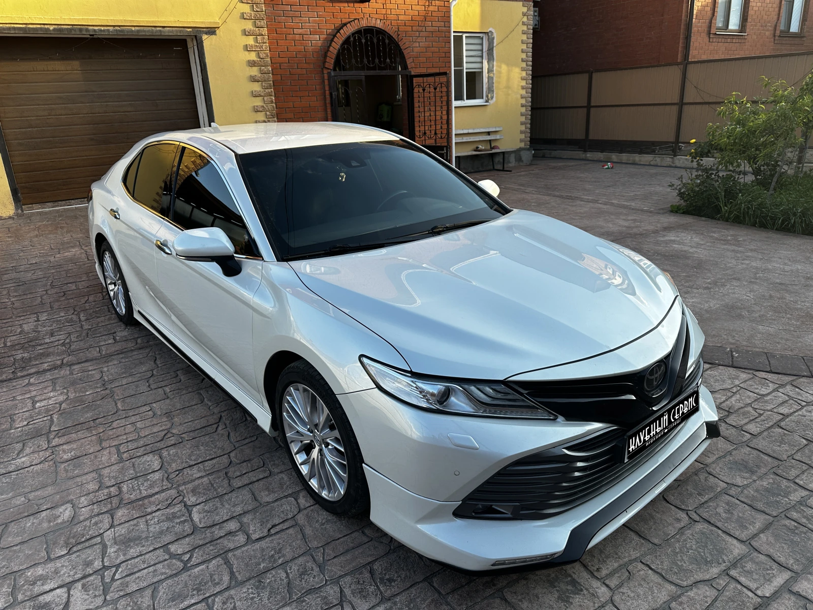 Toyota Camry, 2019г, передний привод, автомат