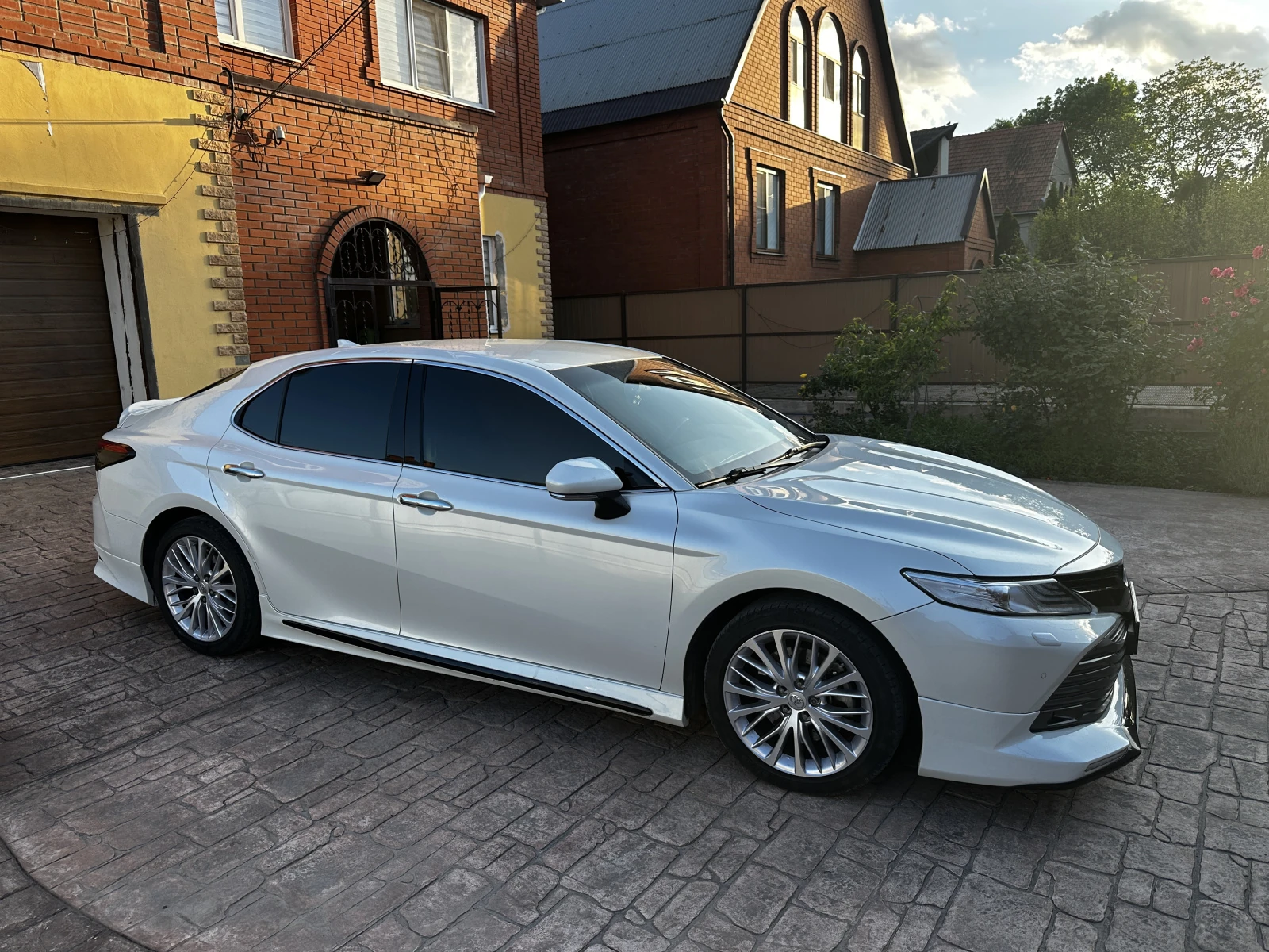 Toyota Camry, 2019г, передний привод, автомат