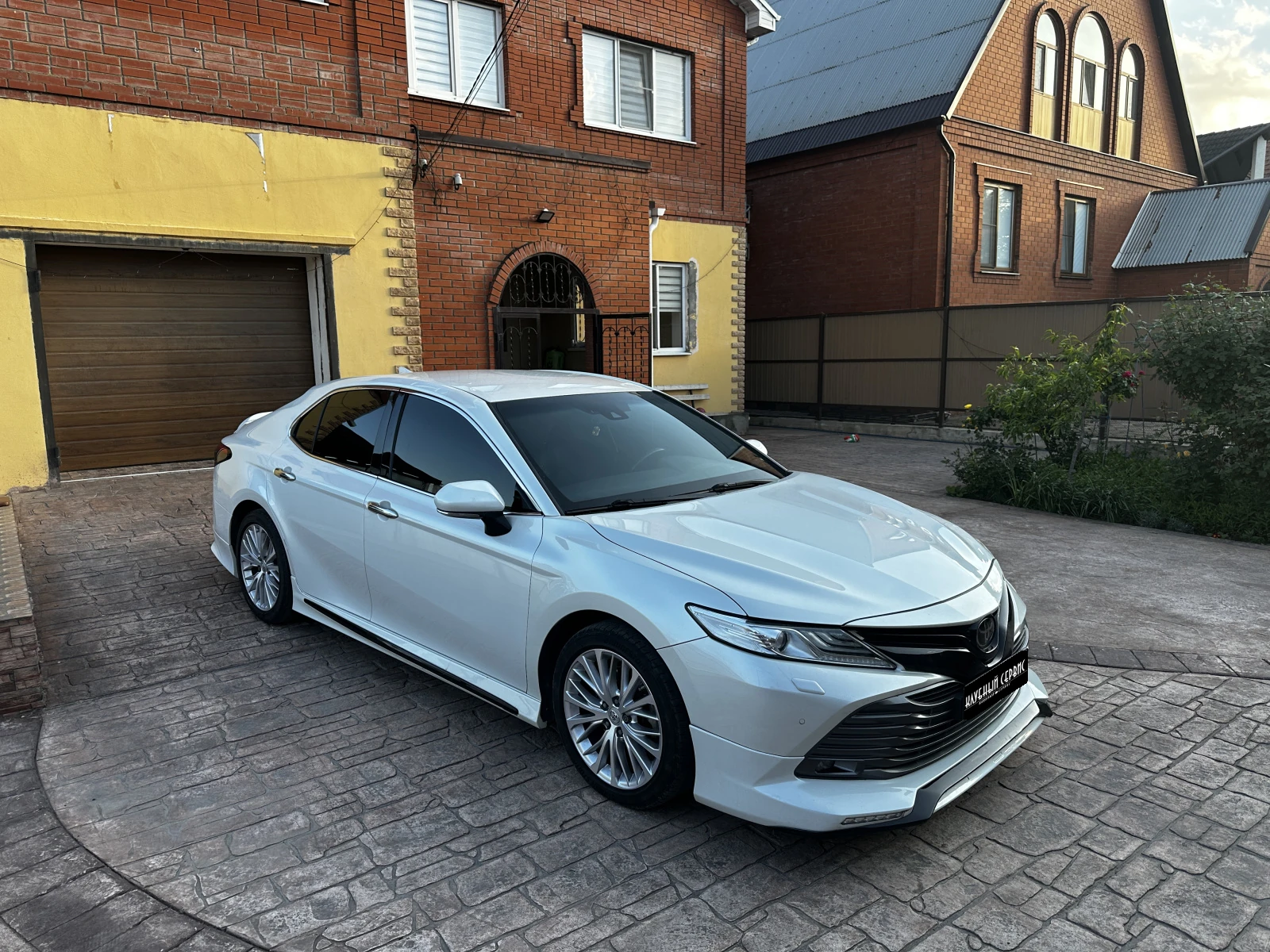 Toyota Camry, 2019г, передний привод, автомат