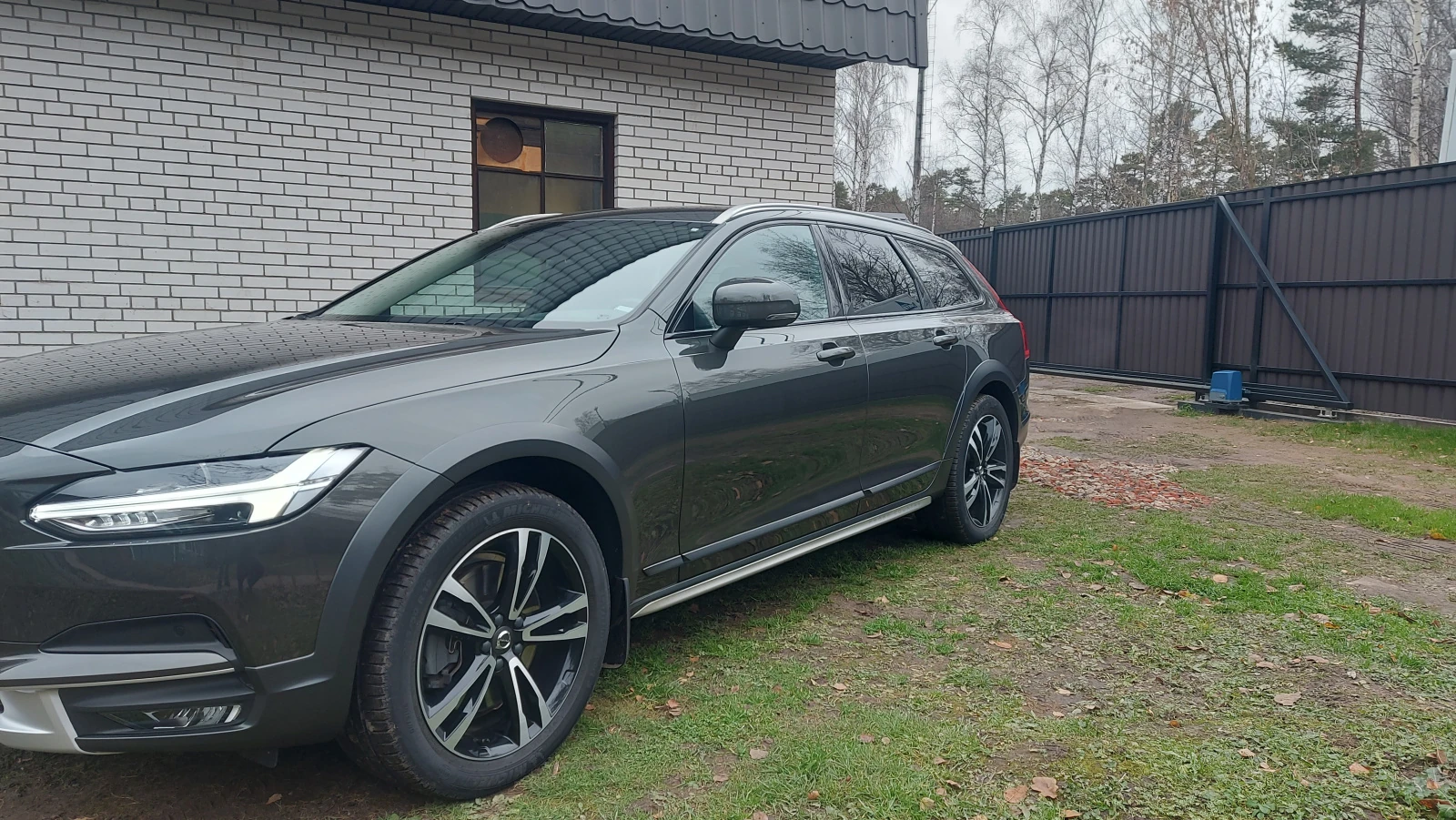 Volvo V90 Cross Country, 2019г, полный привод, автомат