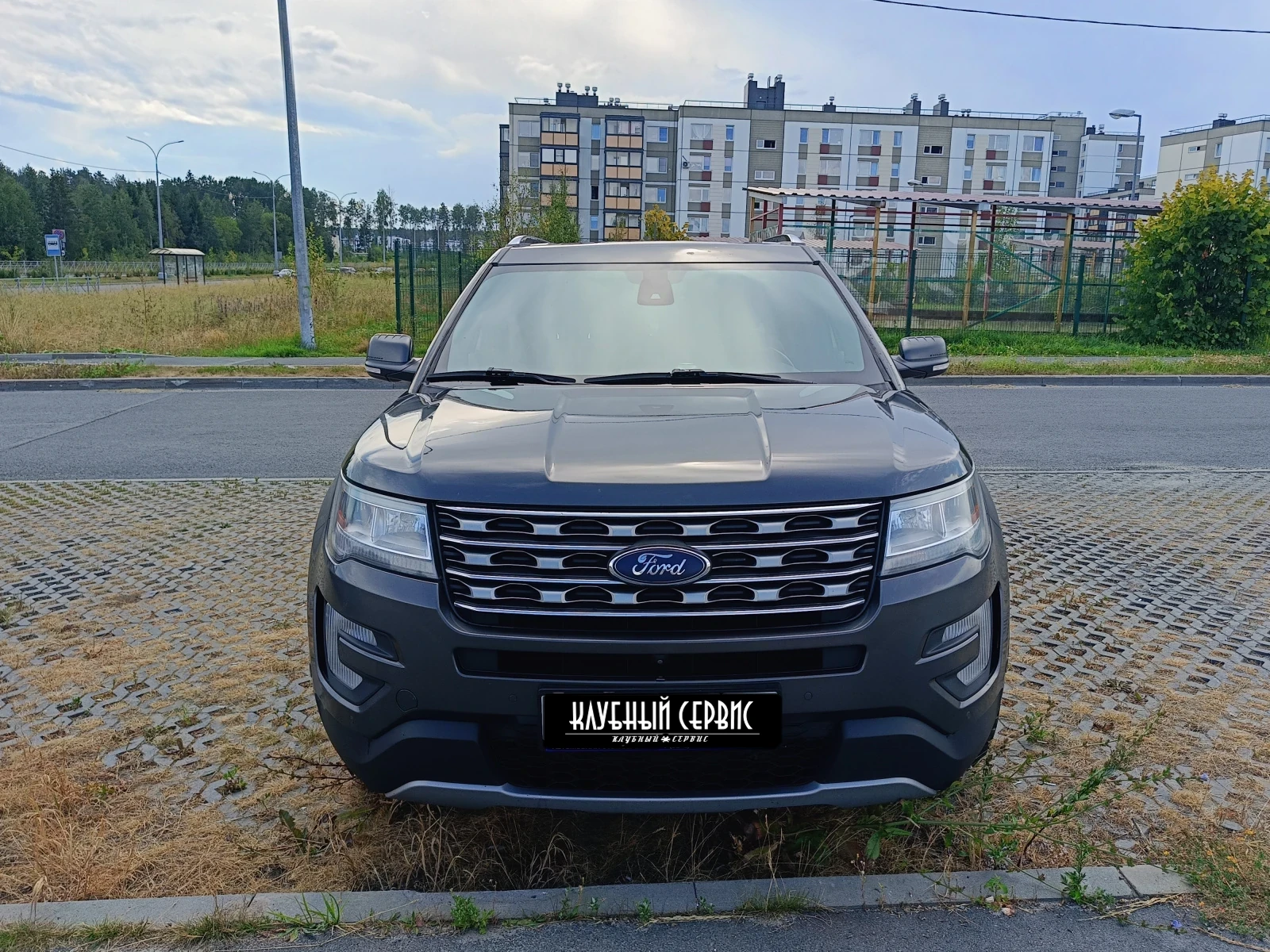 Ford Explorer, 2017г, полный привод, автомат