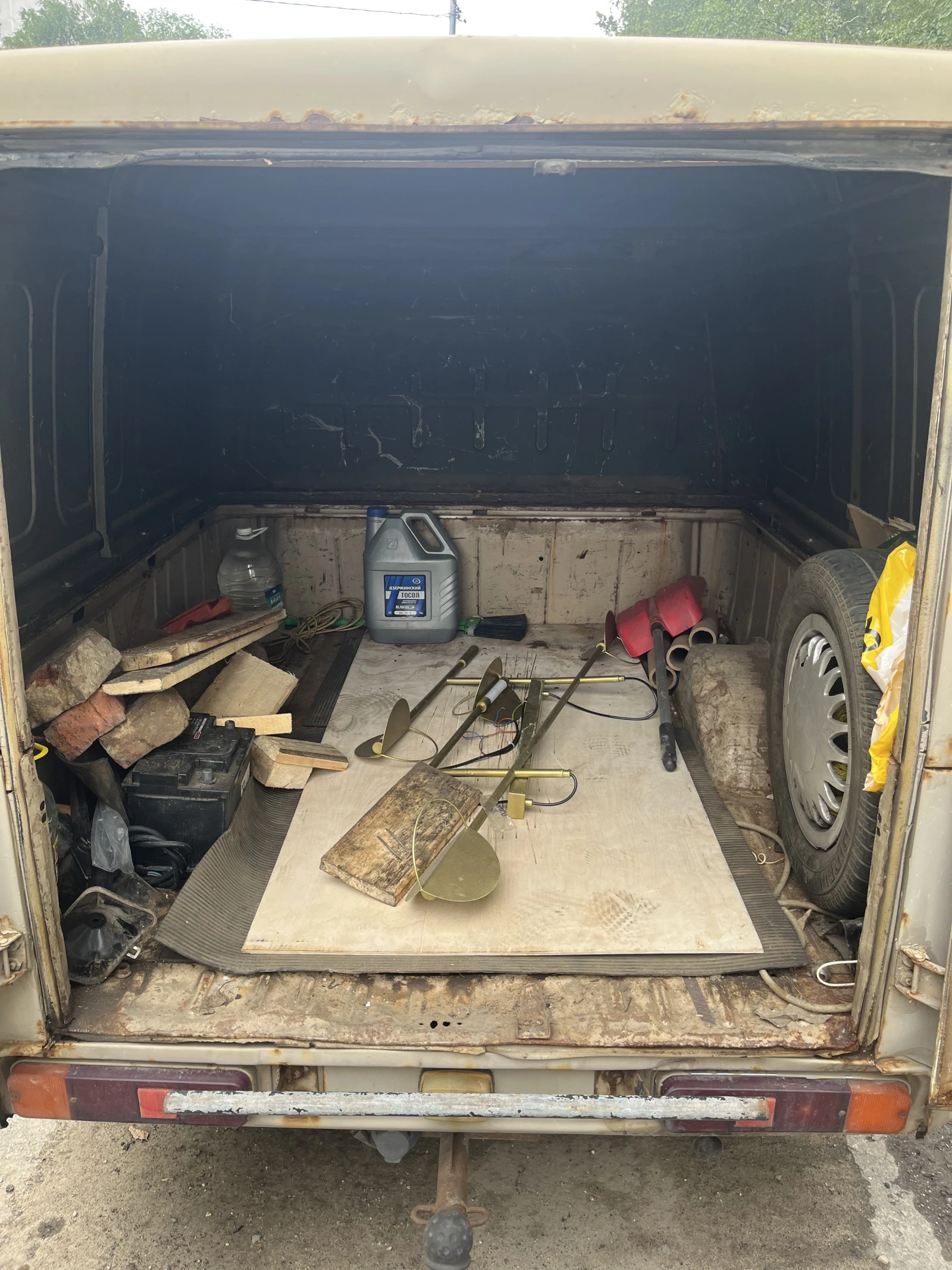 Иж 2715, 1993г, задний привод, механика