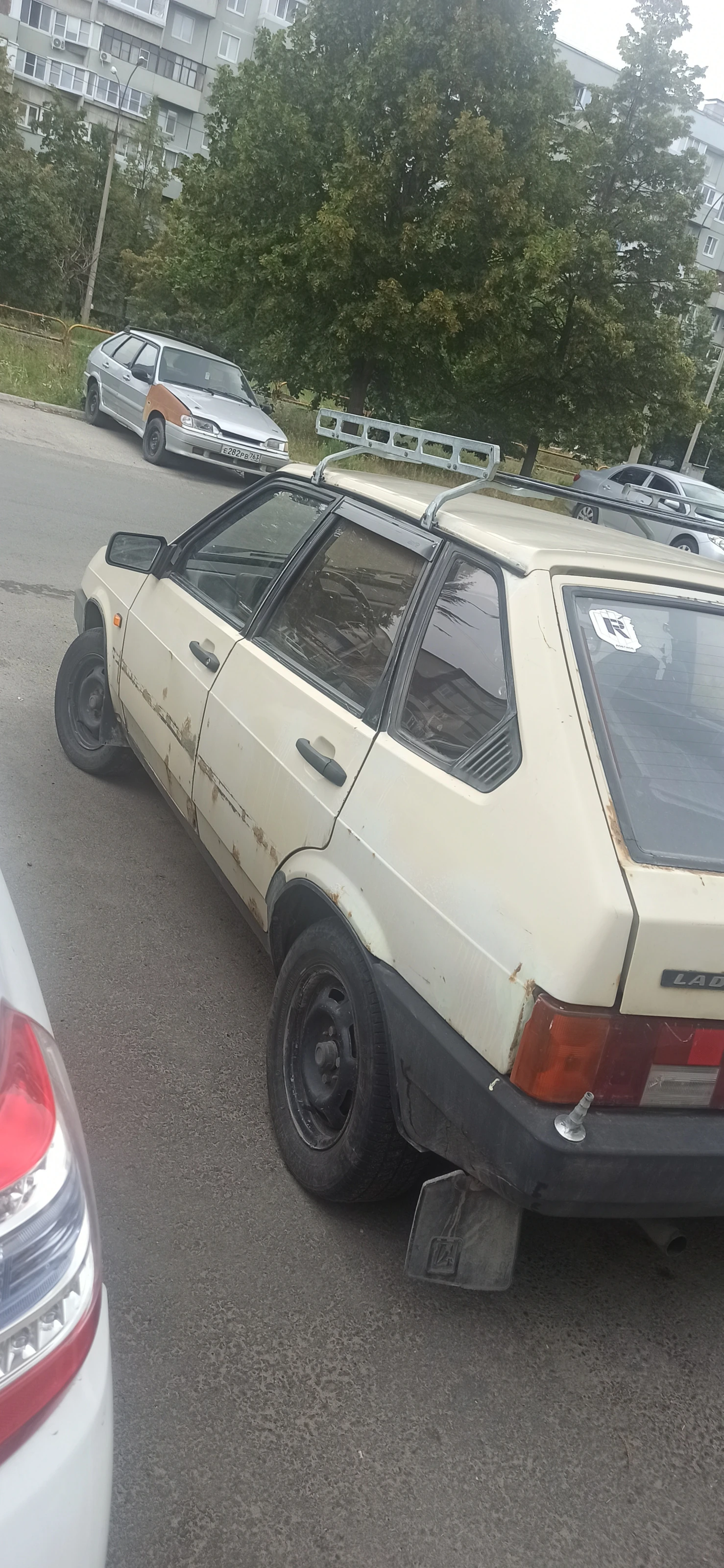 Lada (ВАЗ) 2109, 1990г, передний привод, механика