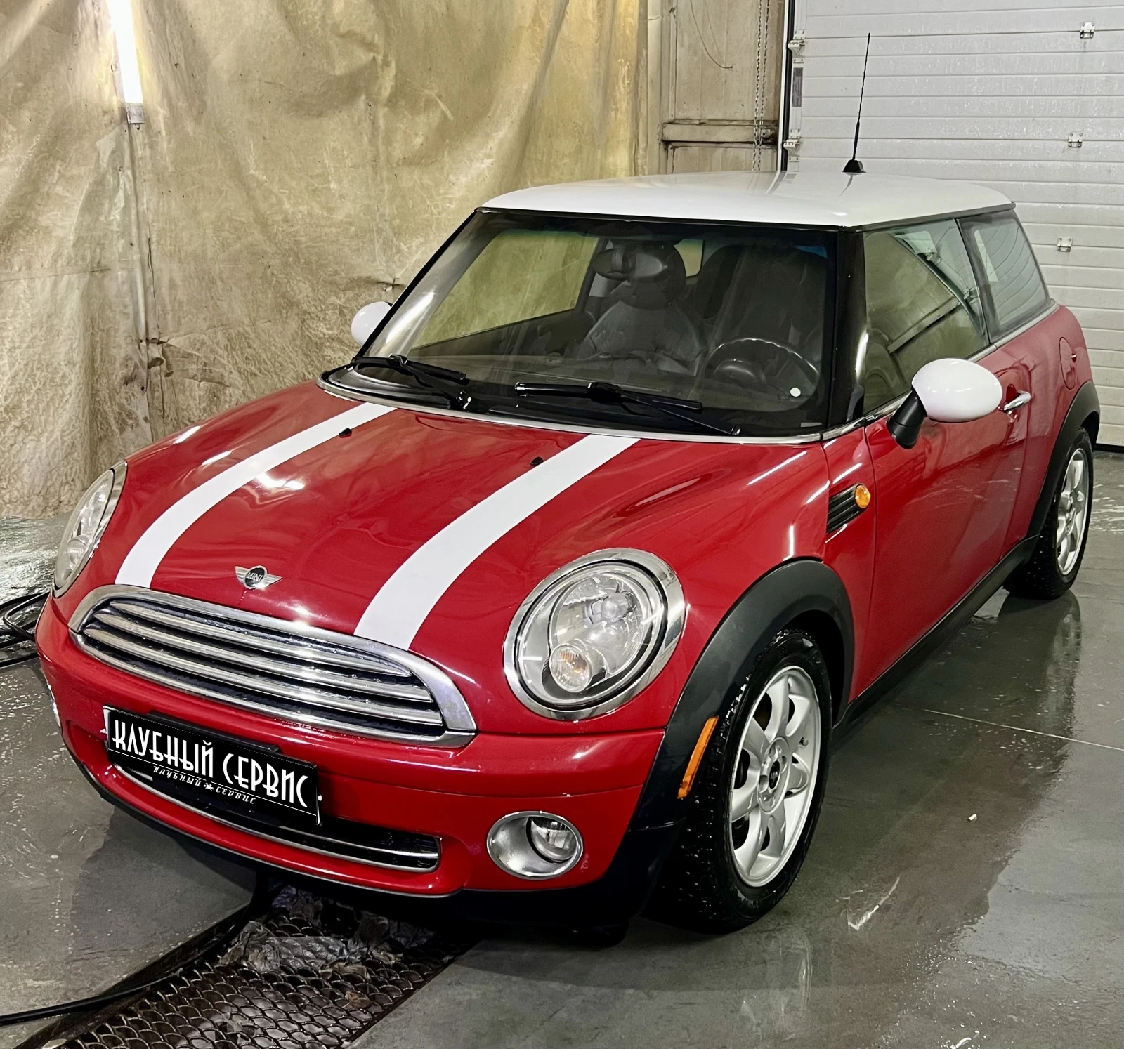 Mini Hatch, 2009г, передний привод, автомат