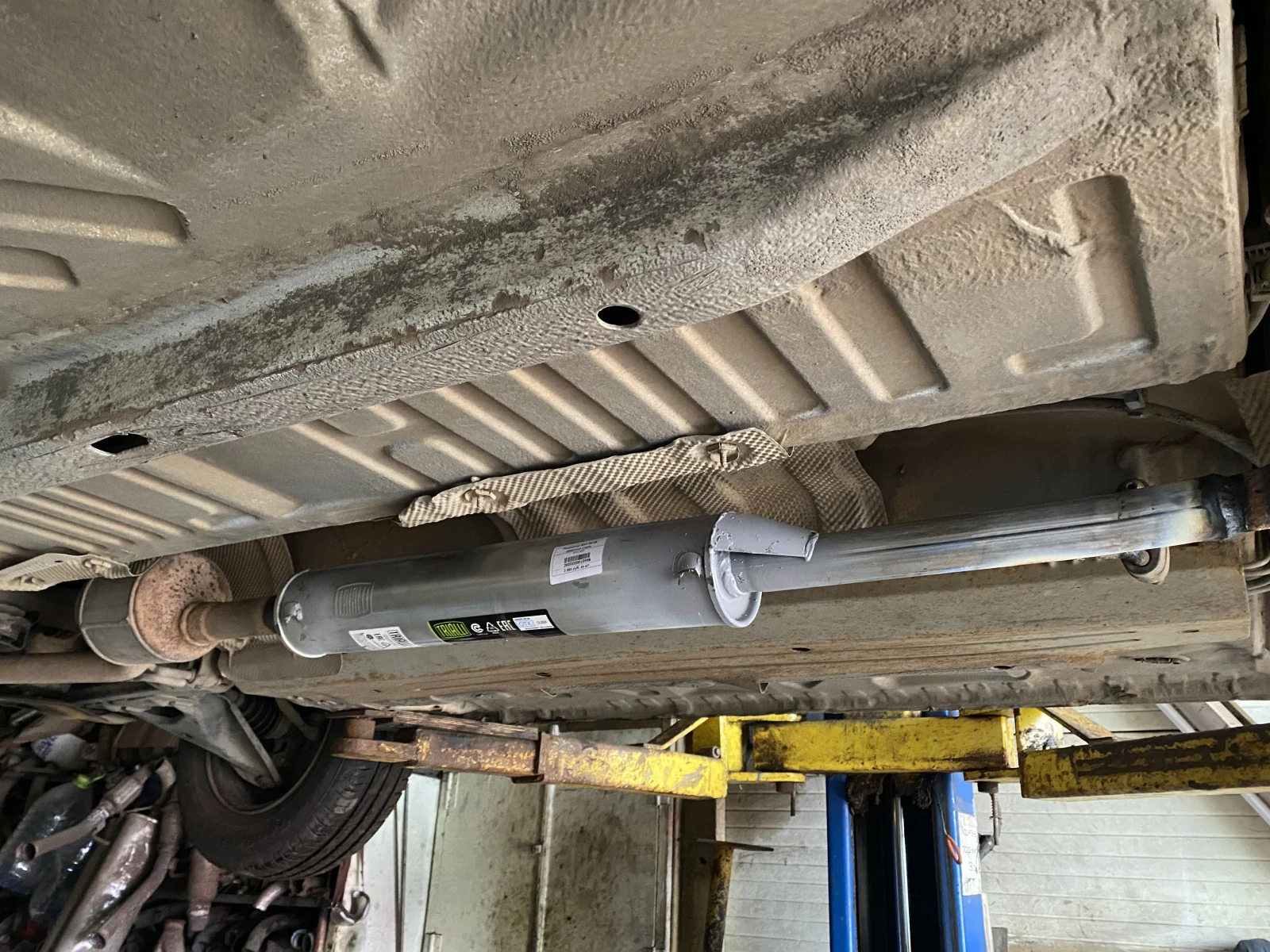 Renault Logan, 2005г, передний привод, механика