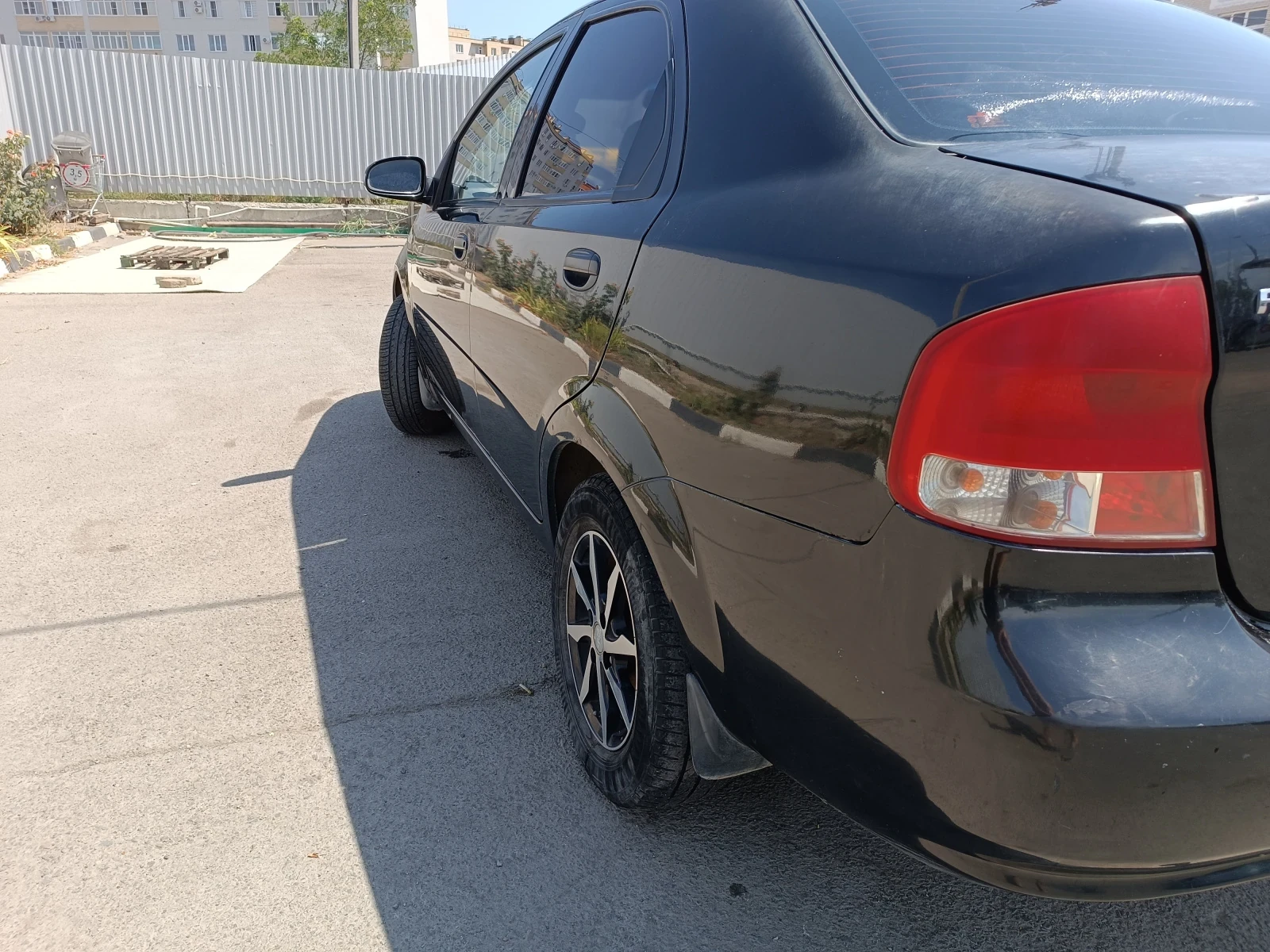 Chevrolet Aveo, 2006г, передний привод, механика