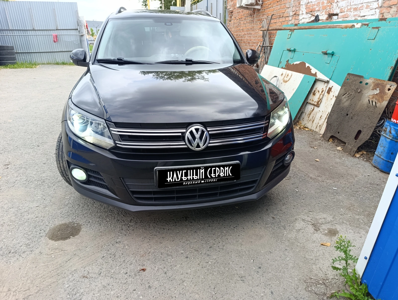 Volkswagen Tiguan, 2011г, передний привод, механика