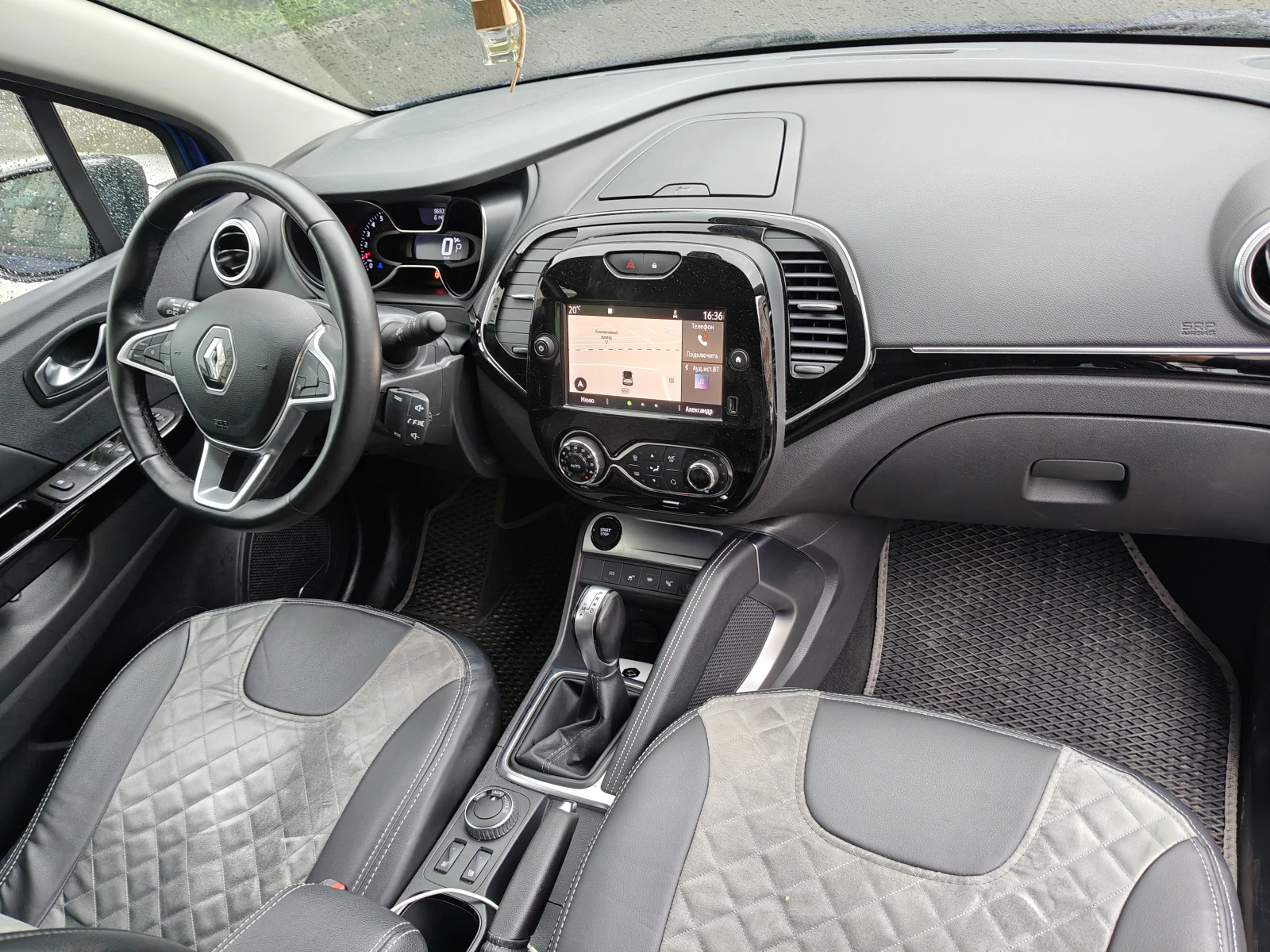 Renault Kaptur, 2020г, полный привод, вариатор