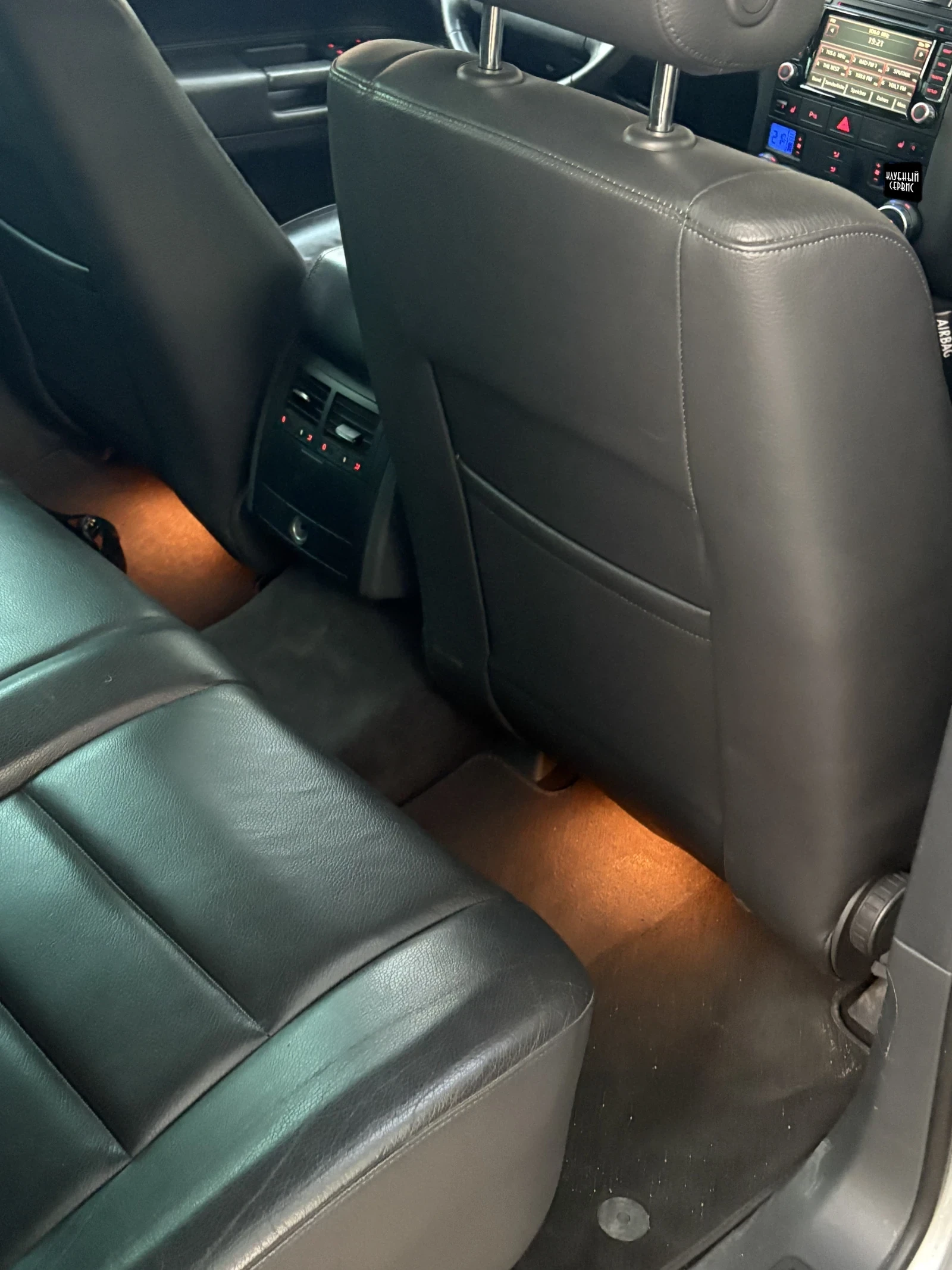 Volkswagen Touareg, 2009г, полный привод, автомат