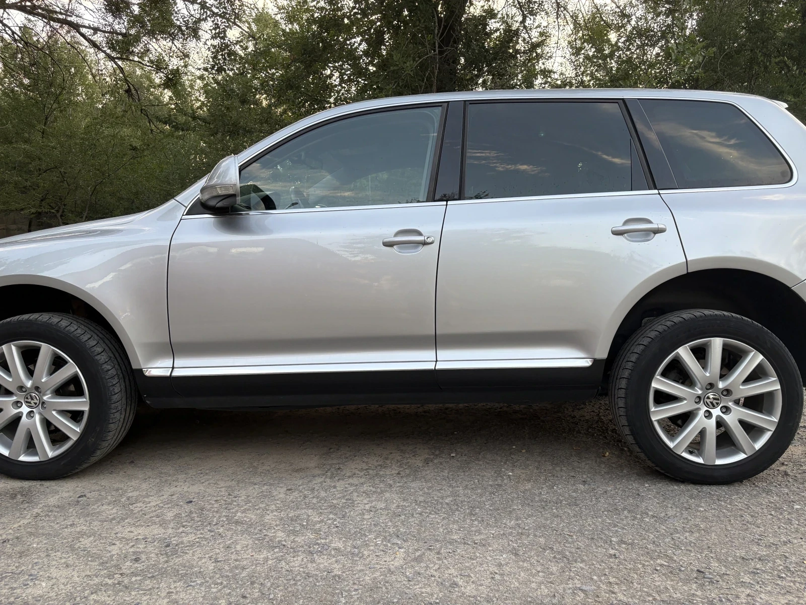 Volkswagen Touareg, 2009г, полный привод, автомат